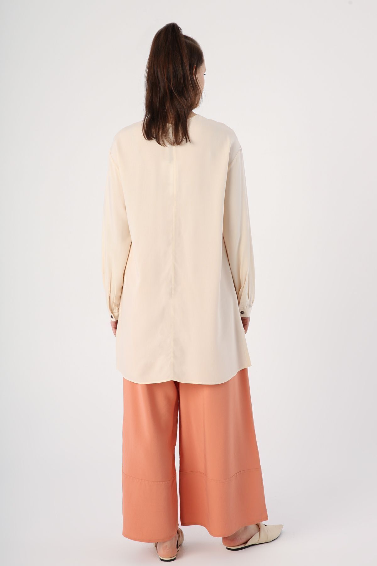 ALLDAY-Ecru Side Slits Viscon Wide Placket Comfortable Fit Tunic 4