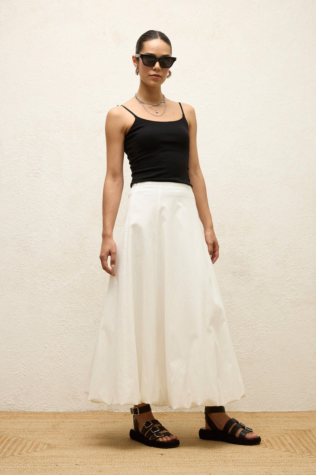 Manuka-Balloon Form Skirt - Ecru 4