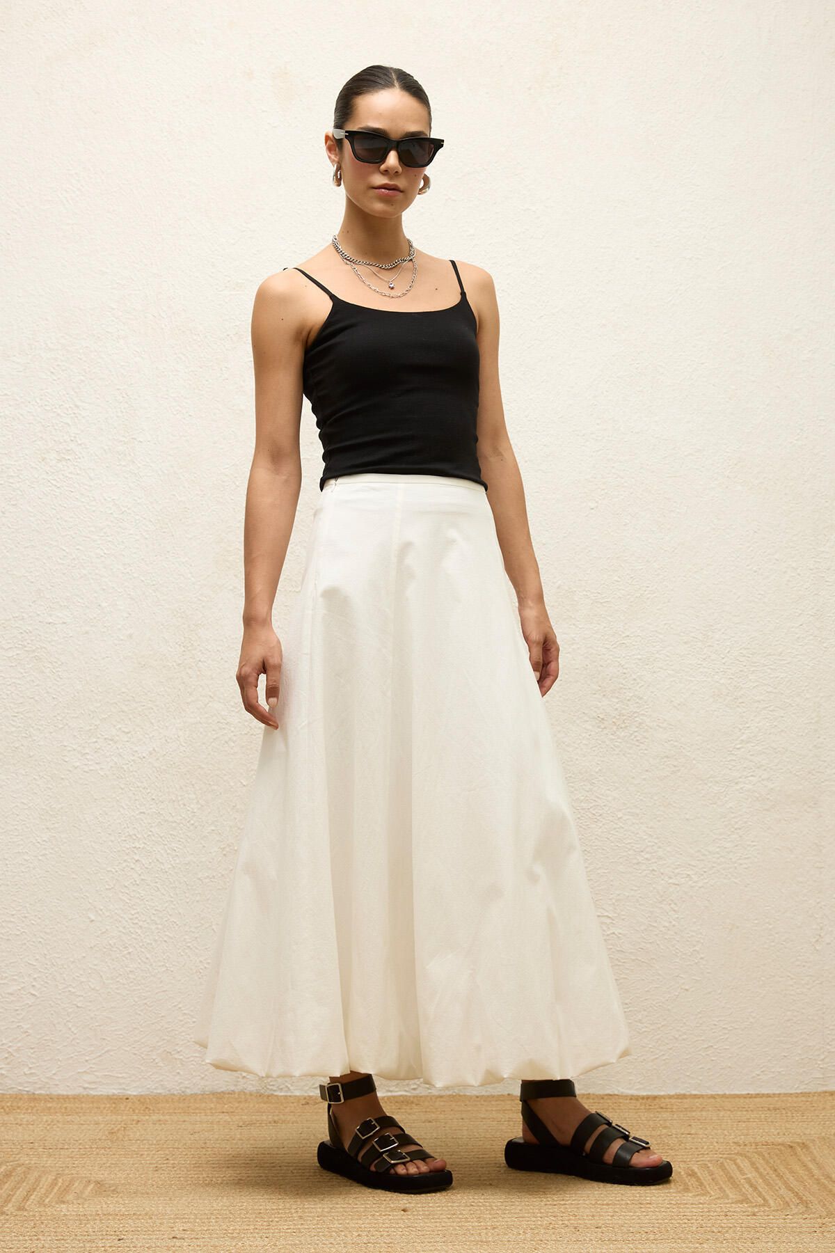 Manuka-Balloon Form Skirt - Ecru 2