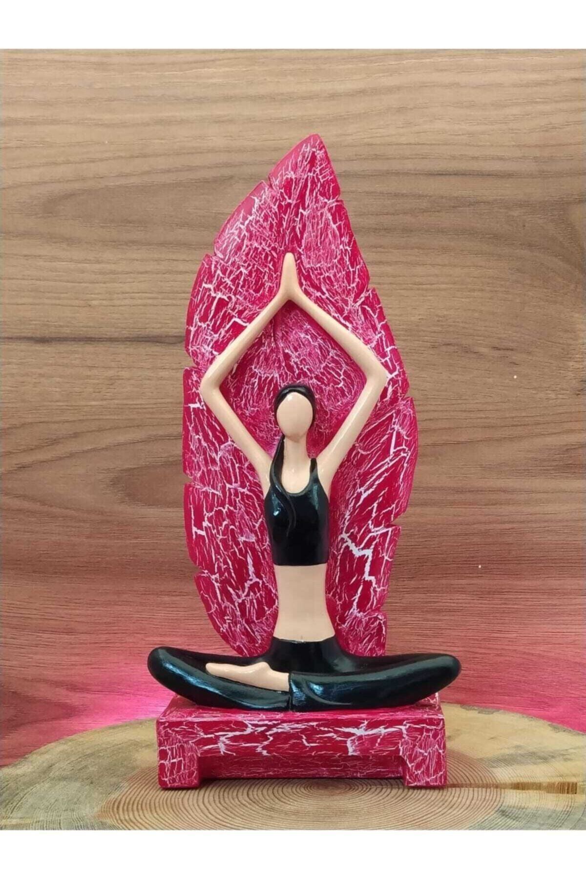 Yoga Yapan Kız Tütsülük Ve Mumluk Dhyykçatlatma 3