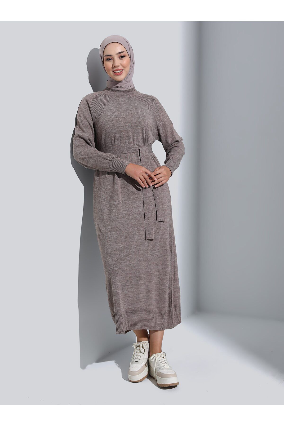 Refka-Gürtel Detaillierte Reglan Ärmel Strick Hijab Kleid - Nerz - Refka 7