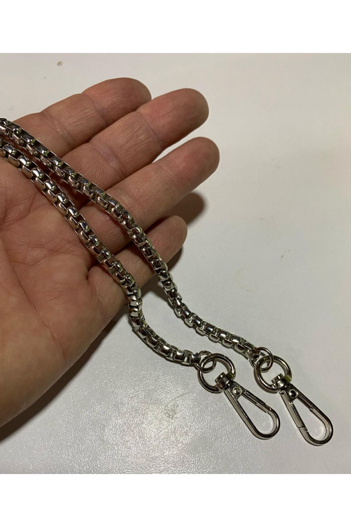 İthal Gümüş Renk Kare Model Çanta Zinciri ( 110 Cm )