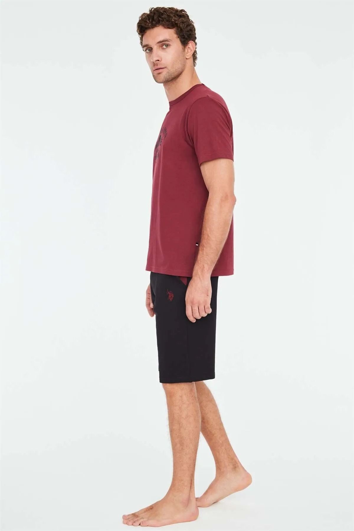 ست پیژامه قرمز مردانه شلوارک تیشرت آلو اورجینال U.S. Polo Assn.