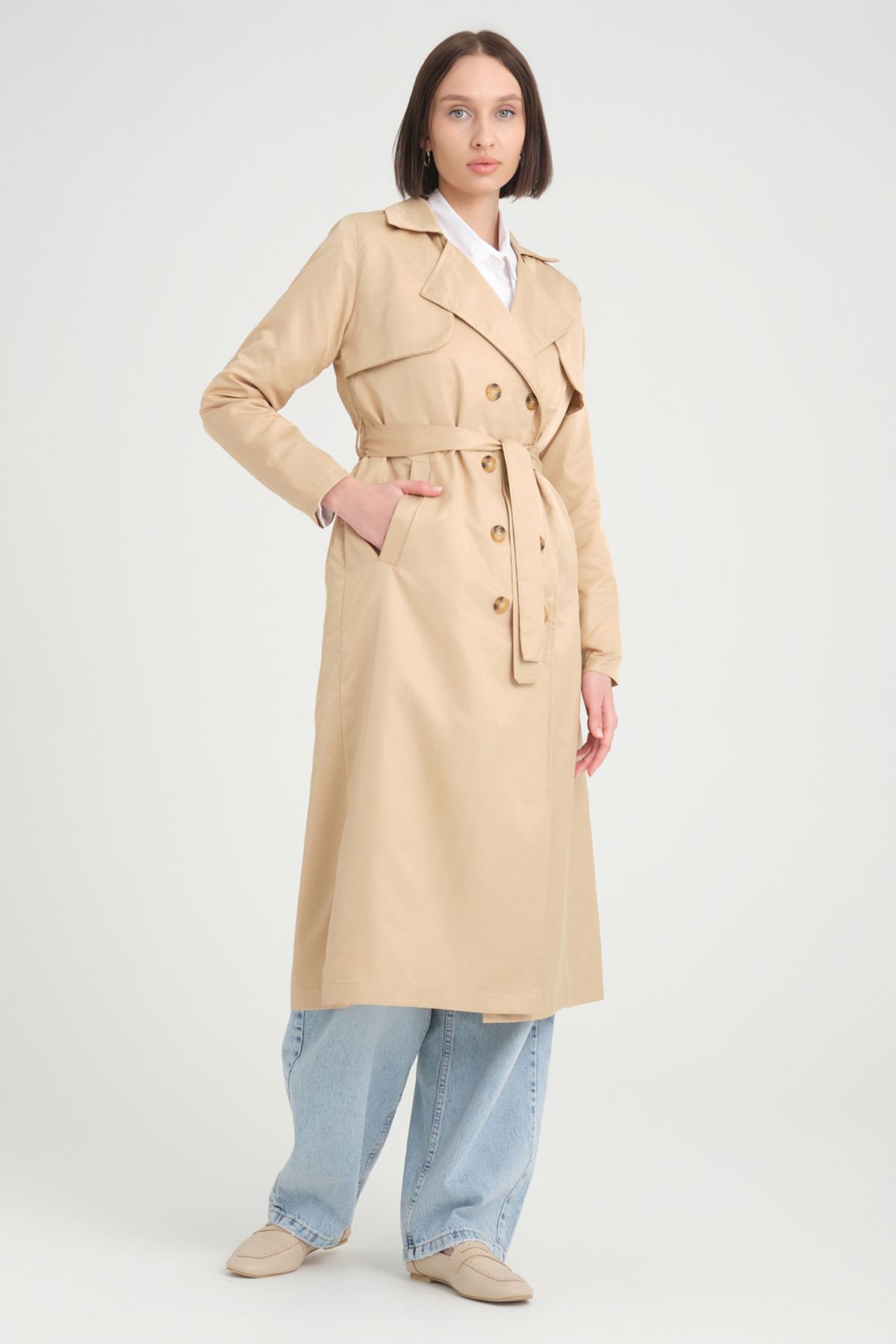 complete the look image