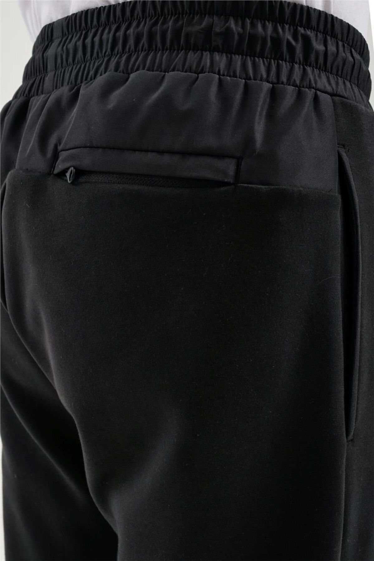 Exuma-Pantaloni de sport negri pentru bărbați2413003-010 4
