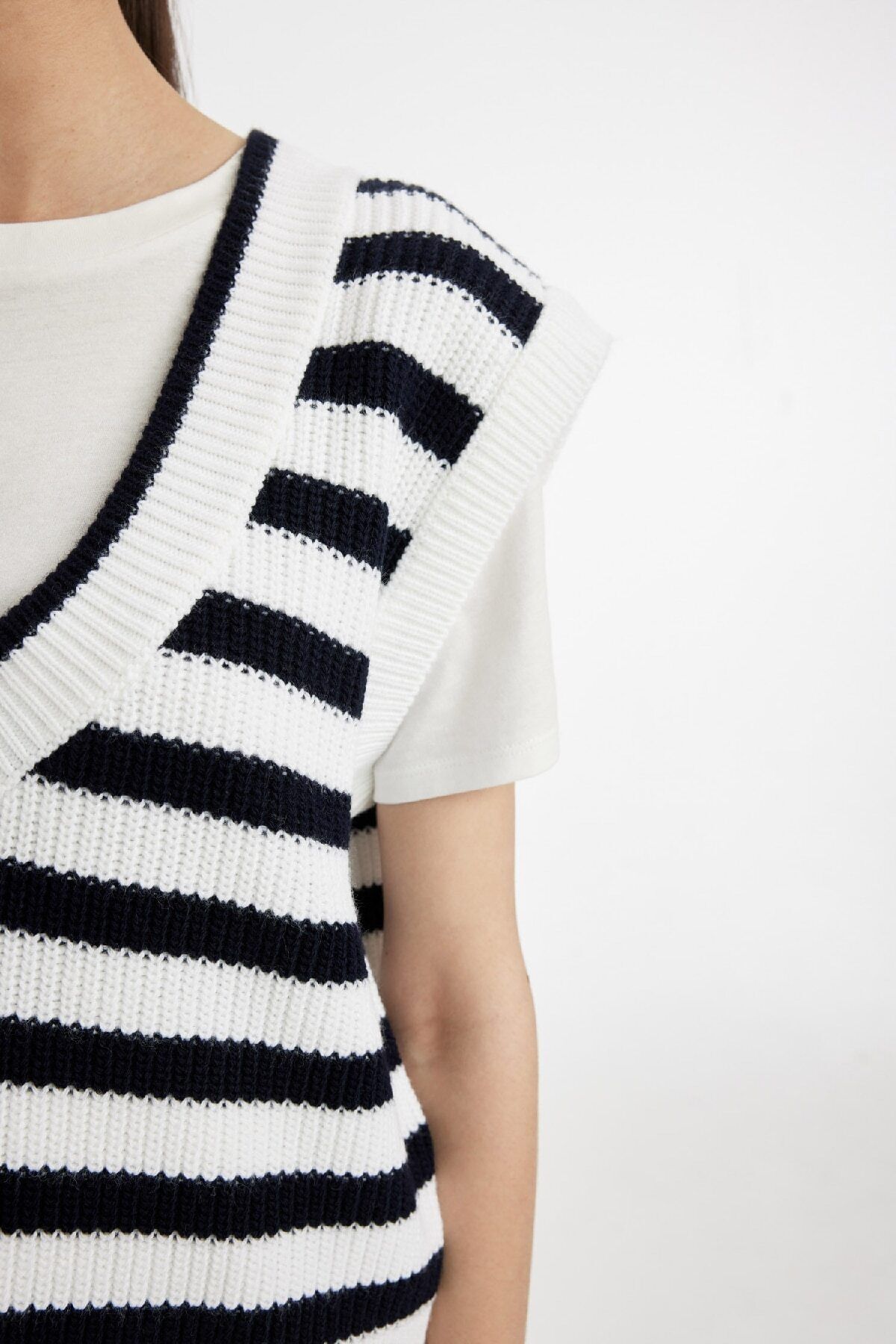 ژاکت زنانه دفاکتو | C2658AX24AU Defacto - Image 5