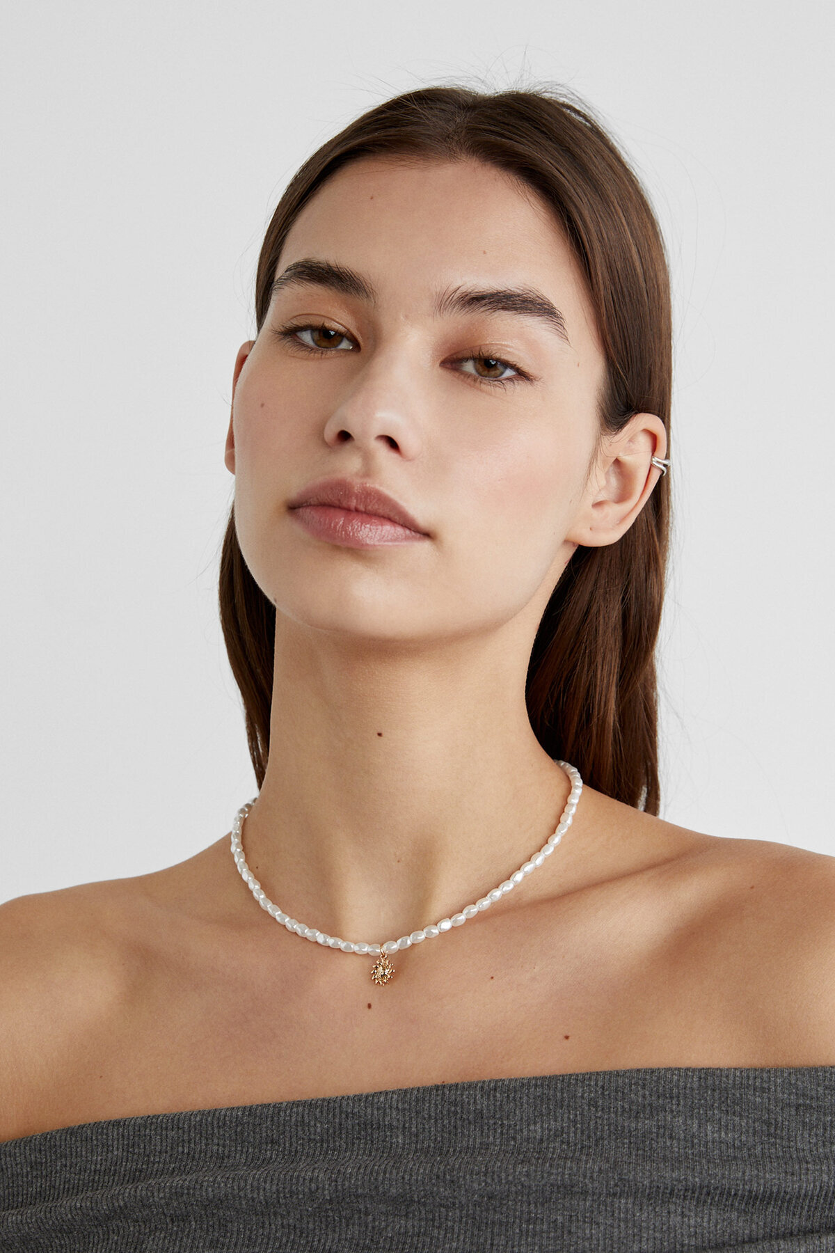 Stradivarius  4’lü ay ve güneş kolye seti - Görsel 3