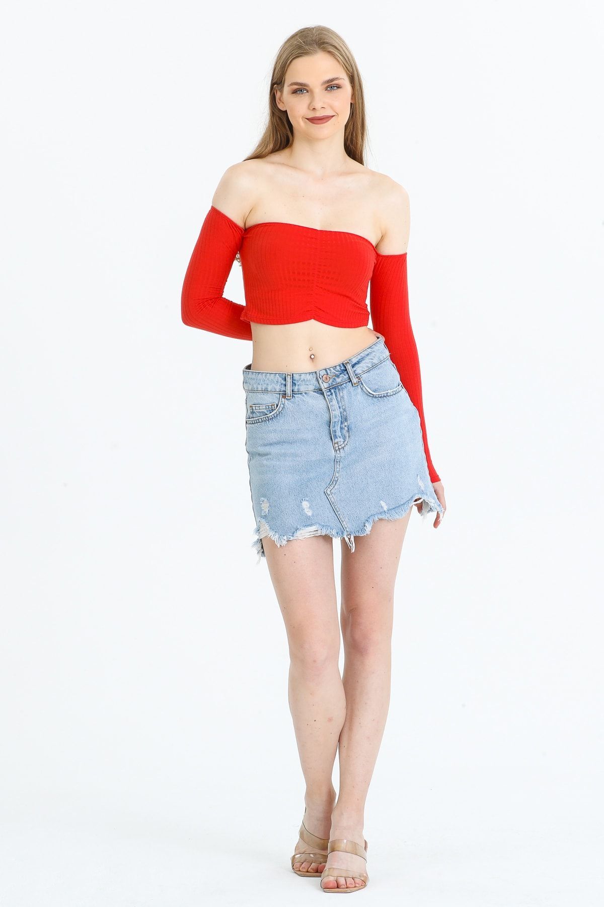 Red Color Shoulder Open Long Sleeve Crop Narrow Mold