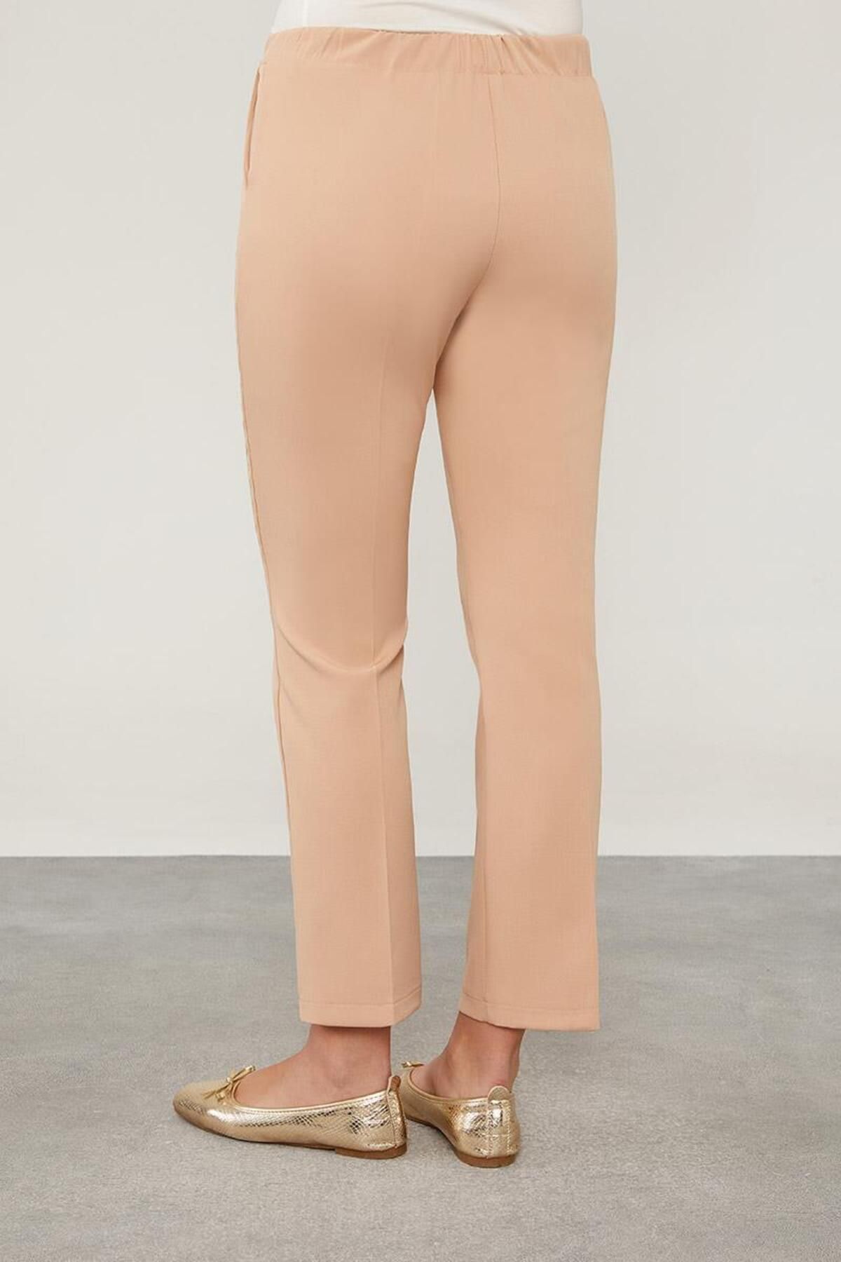 Levidor-Salmon Trousers with Elastic Waist and Pocket Detail 5