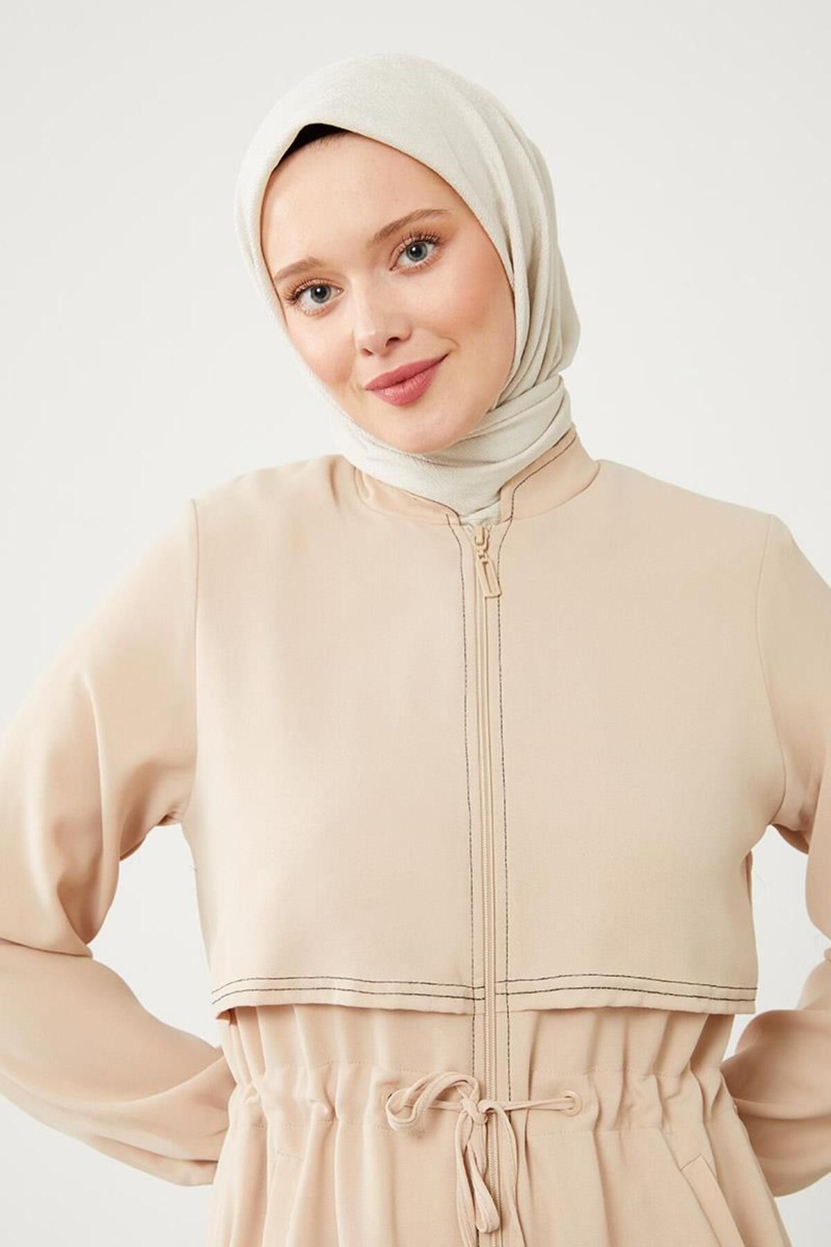 Levidor-Beige Ferace - With Text Detail and Drawstring Detail on the Waist 6