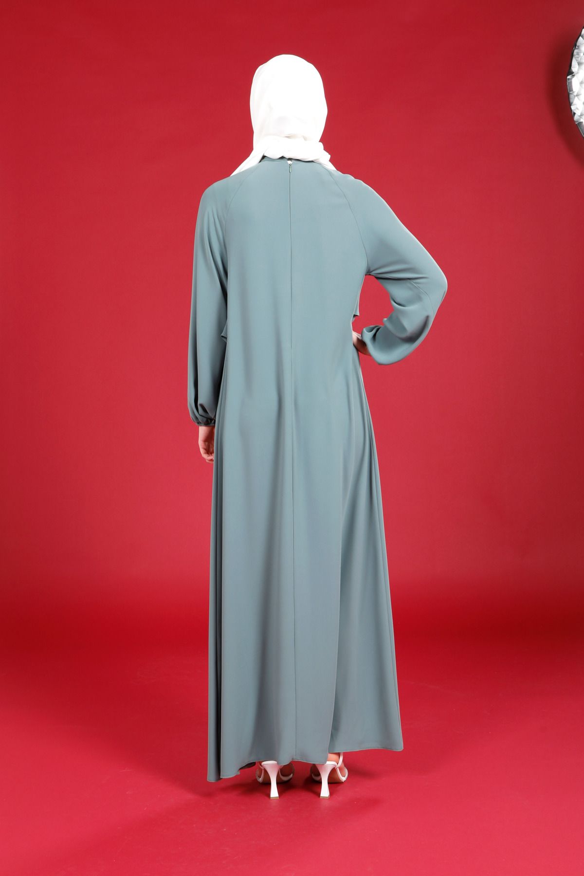 پیراهن پوشیده زنانه یقه الماس به تفصیل لباس هجاب رنگ ZIPPER HIDDEN 5529 Beyza