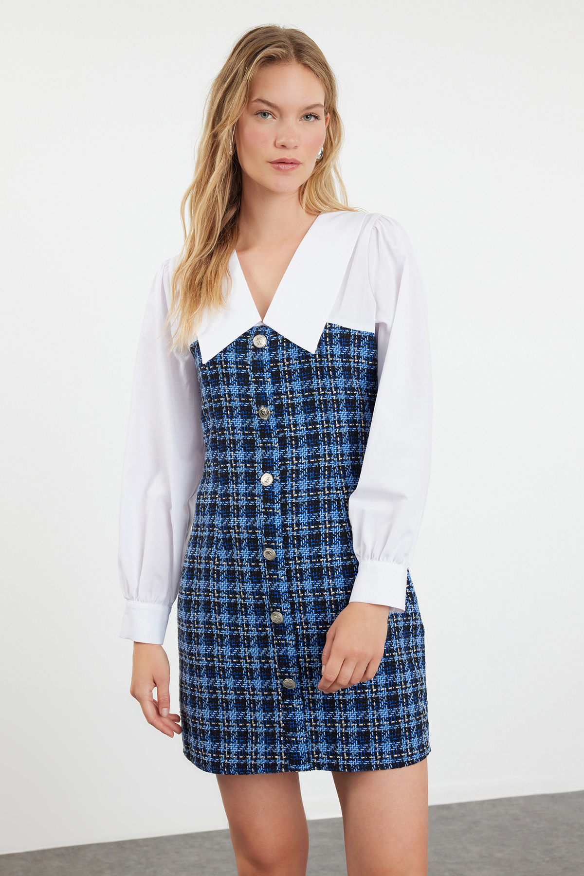 Trendyol Collection-Rochie în carouri cu imprimeu albastru în carouri - TWOAW23EL00701 2