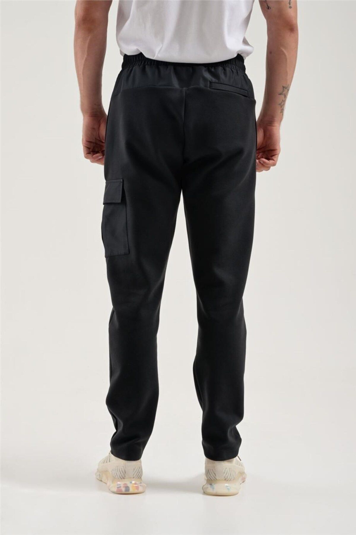 Exuma-Pantaloni de sport negri pentru bărbați2413003-010 3