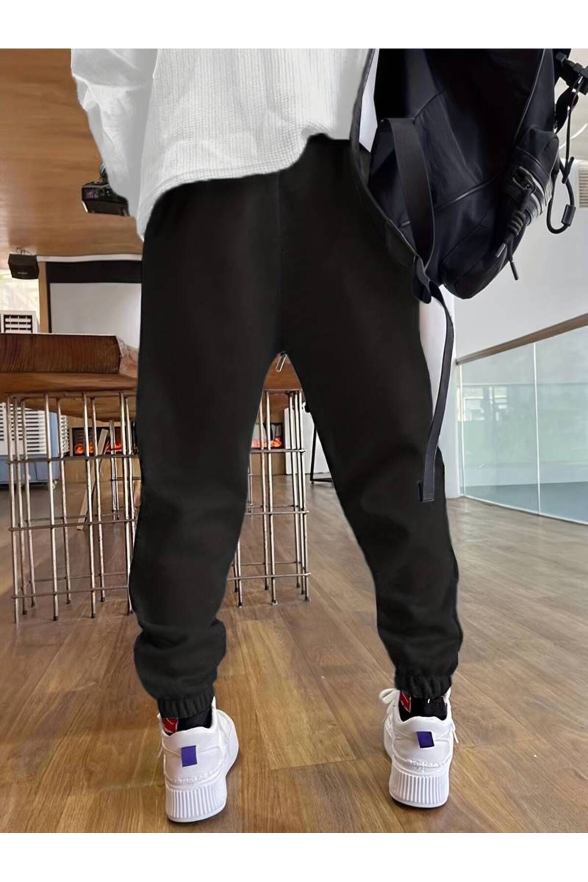complete the look image