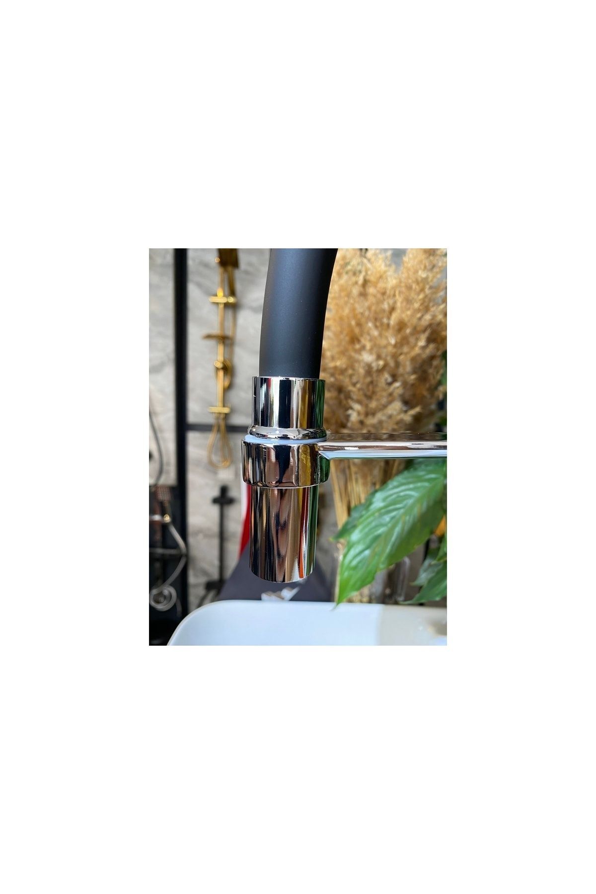 İSAOĞLU YAPI-Spiral Kitchen Faucet Extending System Sink Tap Silver Color 4