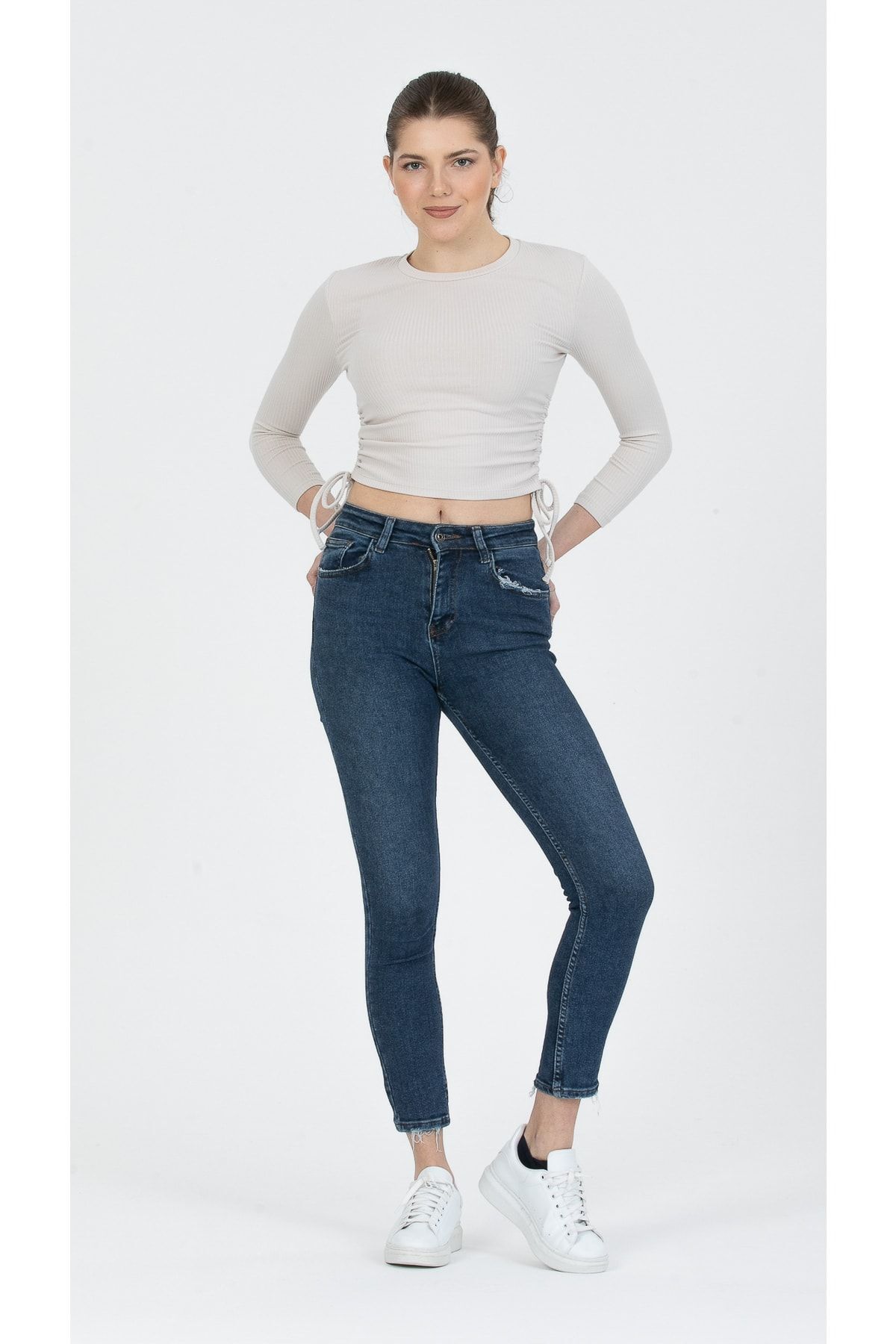 Stone Side Shirred Knitted Crop Blouse ( Narrow Form )