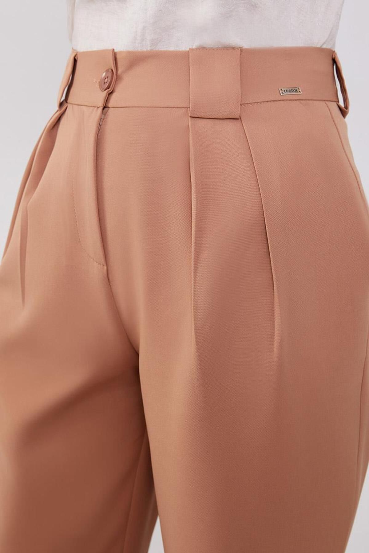 Levidor-Double Pleated Camel Fabric Trousers 4