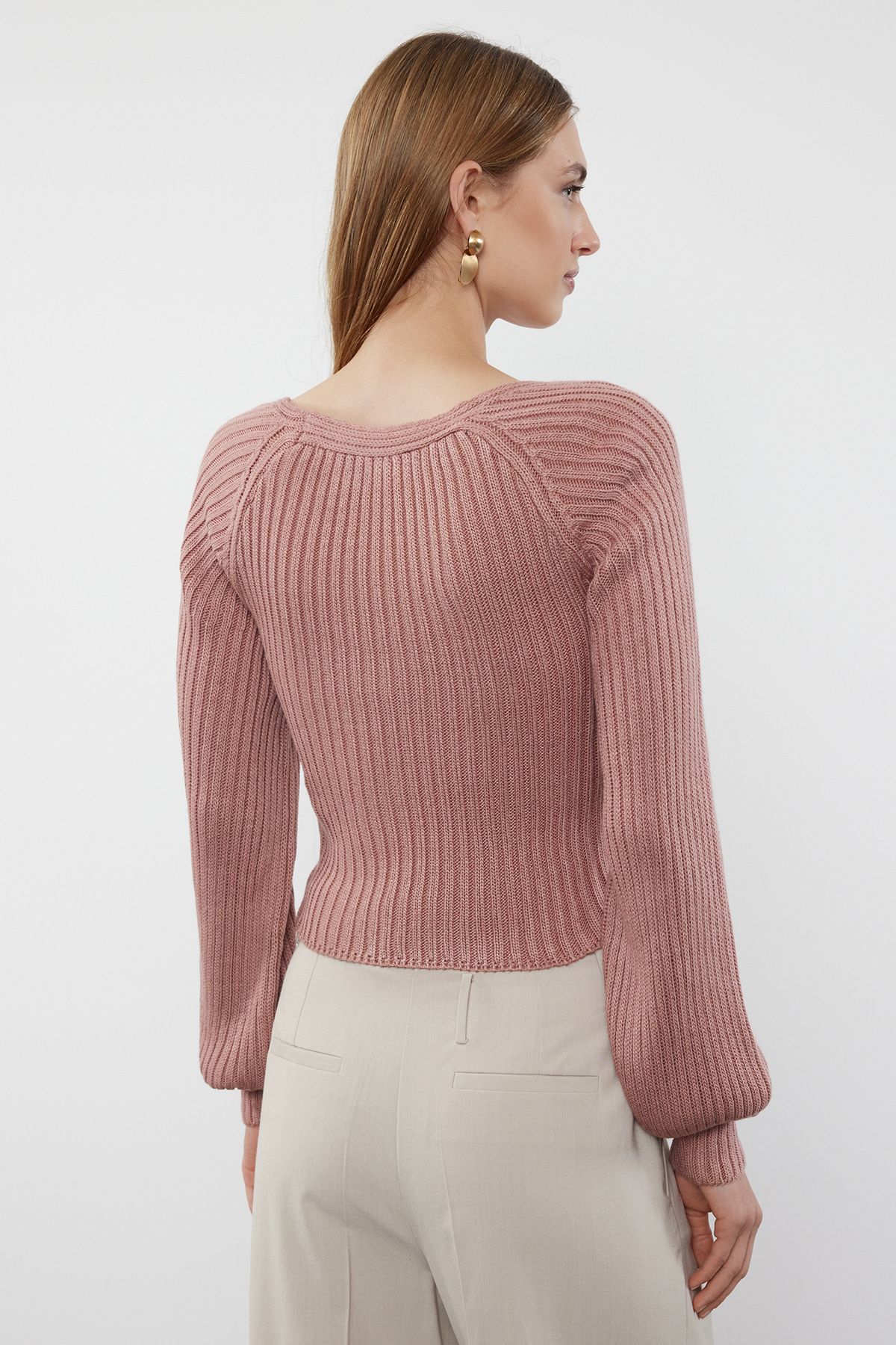 Trendyol Collection-Różowy sweterek z dzianiny w kształcie serca - TWOAW22KZ1760 5