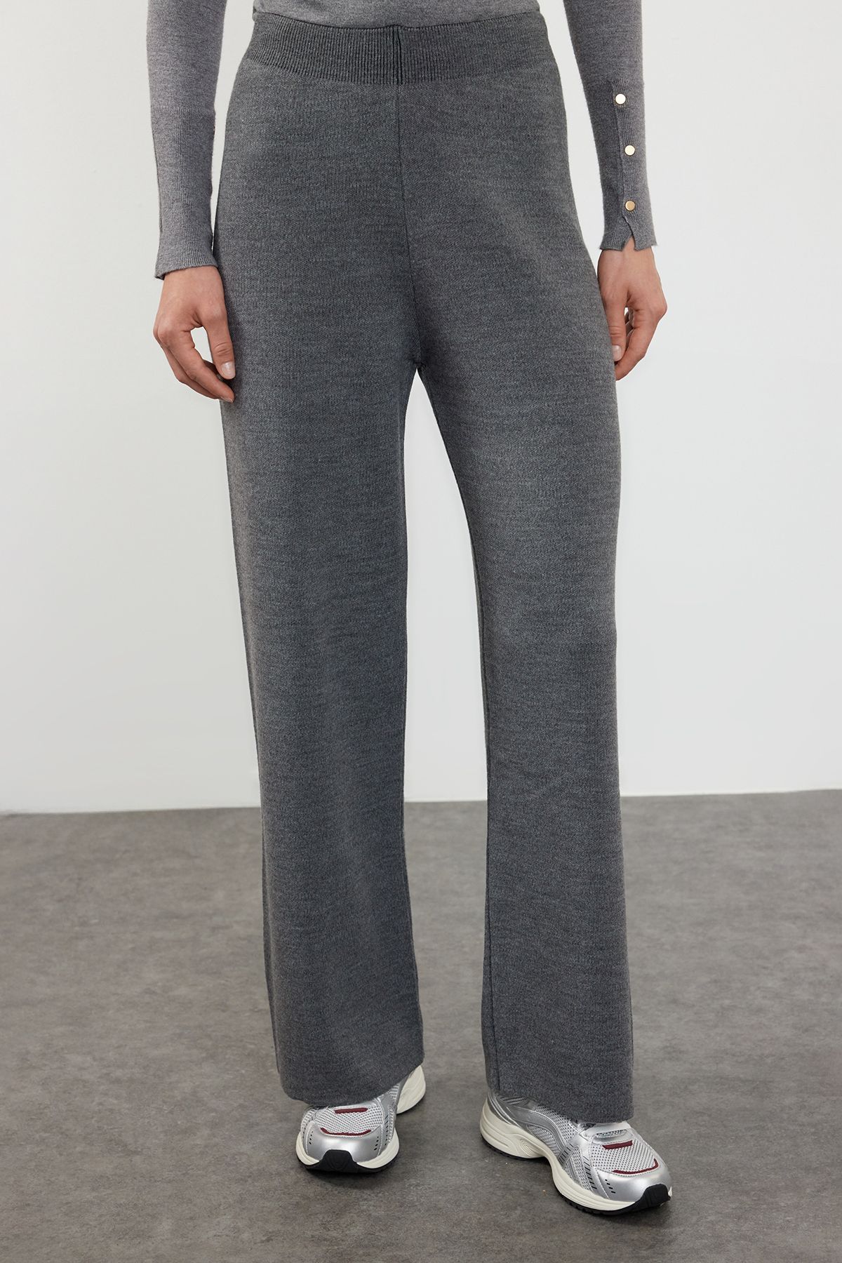 Trendyol Modest-Gray Knitwear Pants and Top Set - Color Block TCTAW25US00018 4