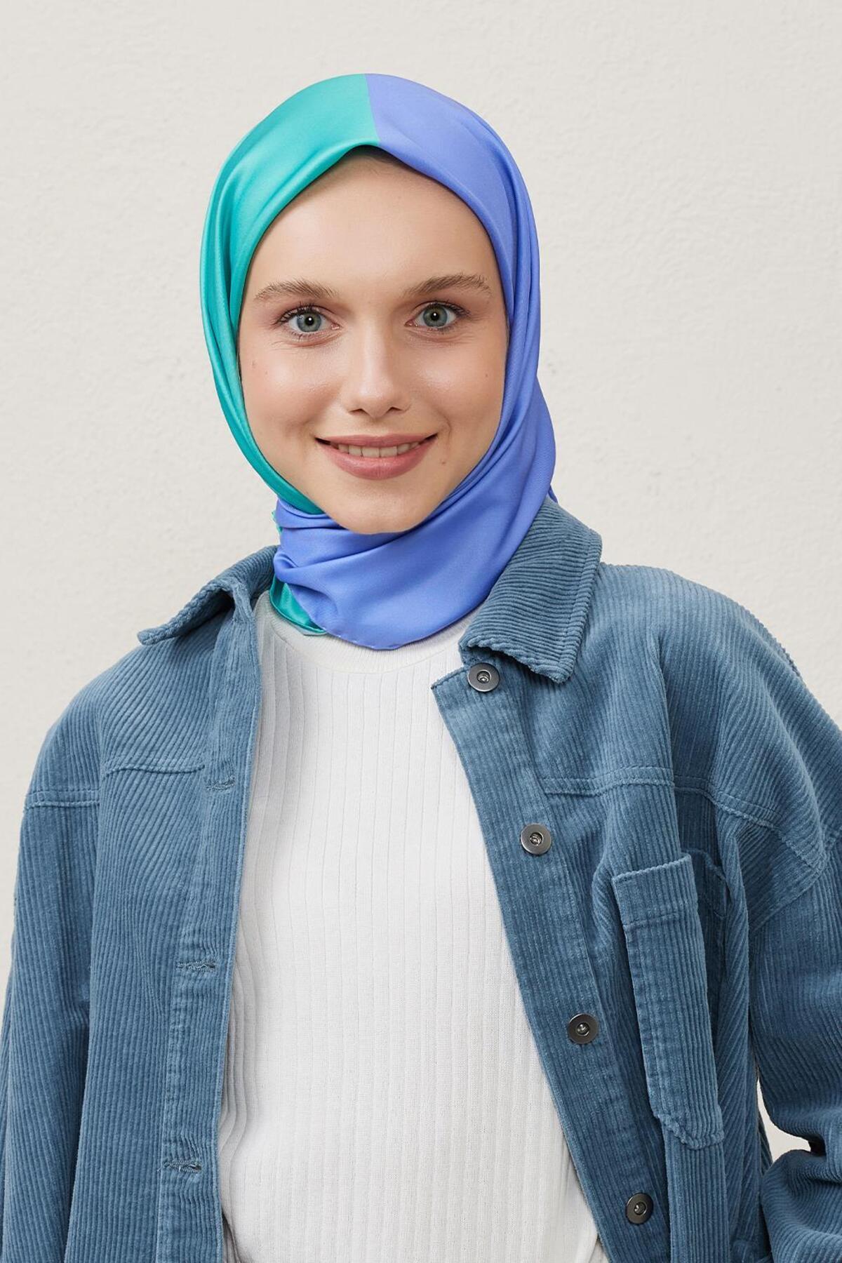 Two-Color Scarf Sea Green&flat