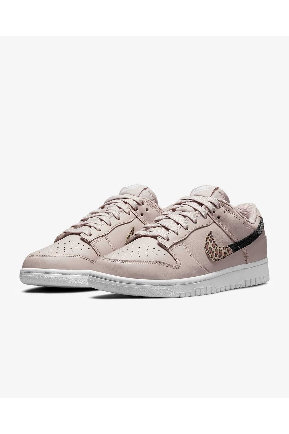 اسنیکر خاکستری زنانه Dunk Low SE کفش ورزشی Nike