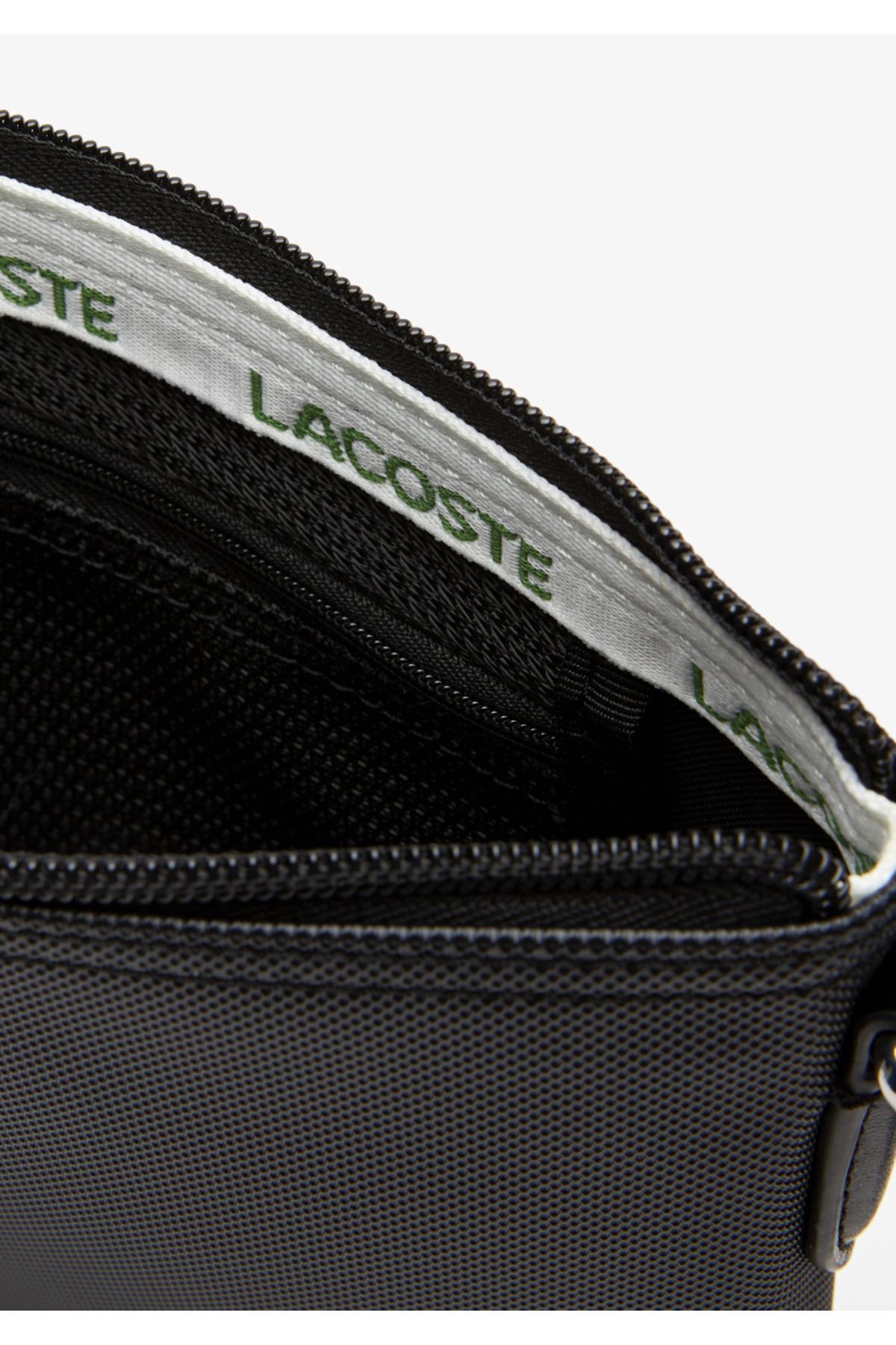 Lacoste-مفهوم L.12.12 - حقيبة كروس بسحاب ذات قصة مستقيمة 4