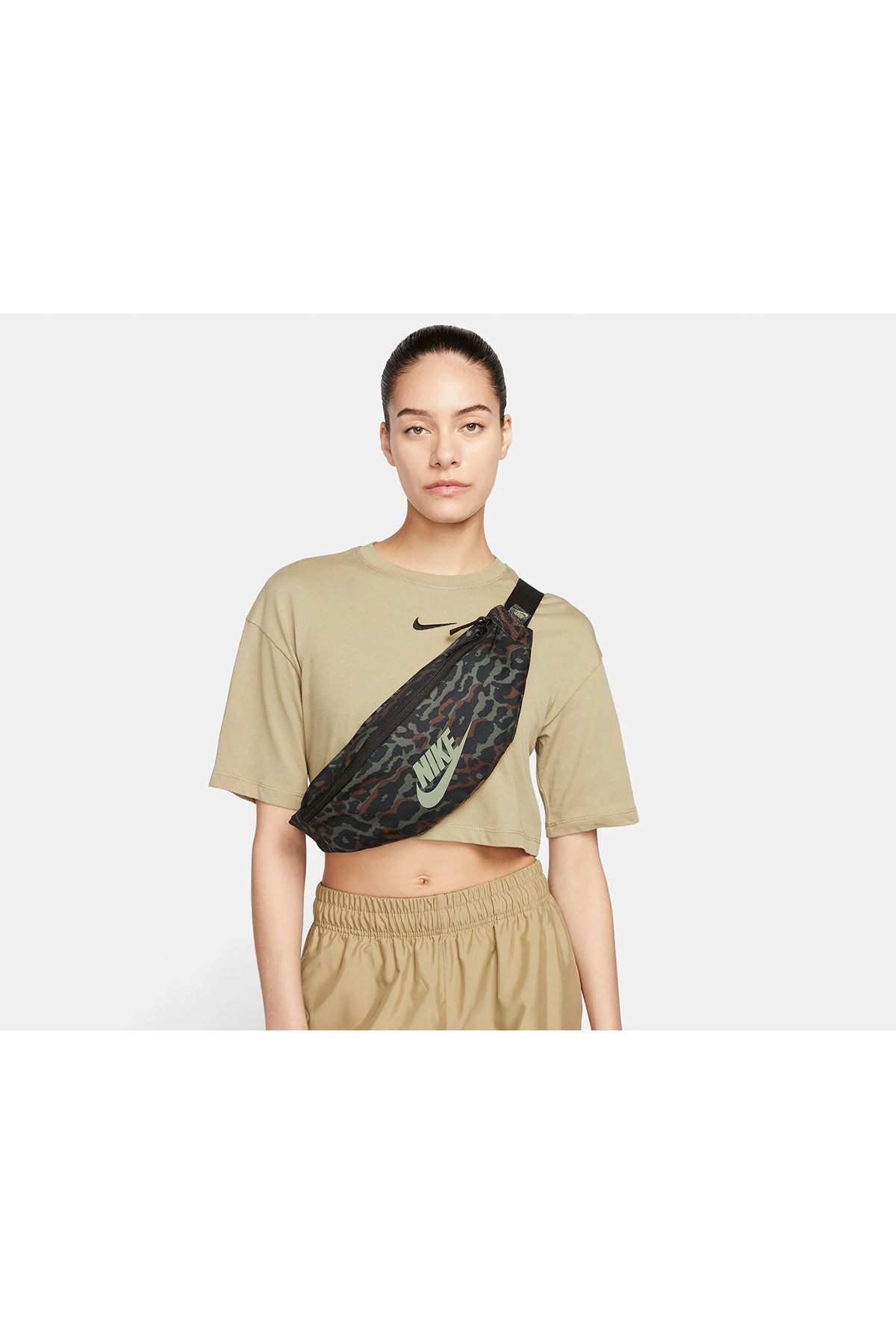 Nike sportswear heritage femme top