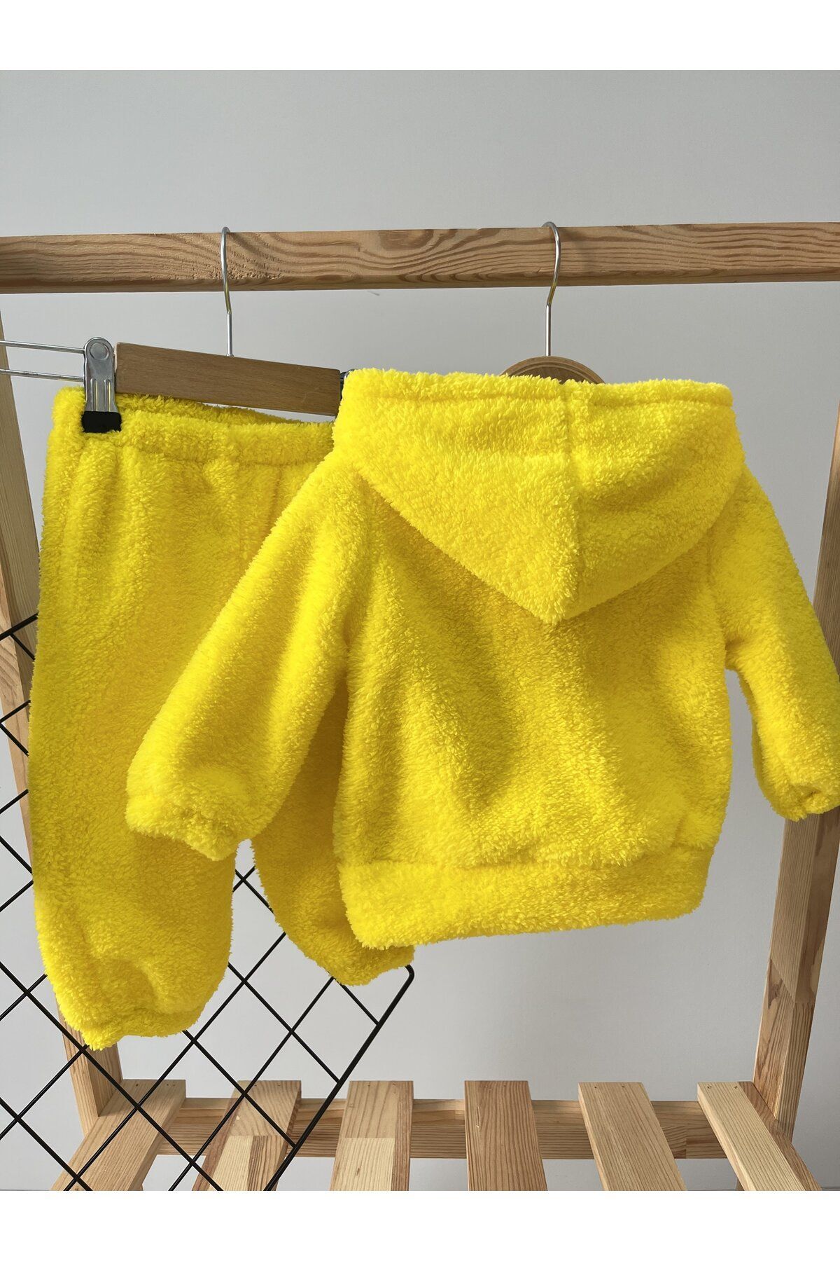 Minizade Kışlık Peluş Welsoft Cepli Kapüşonlu Bebek Takımı fotoğrafı 6 (önizleme)