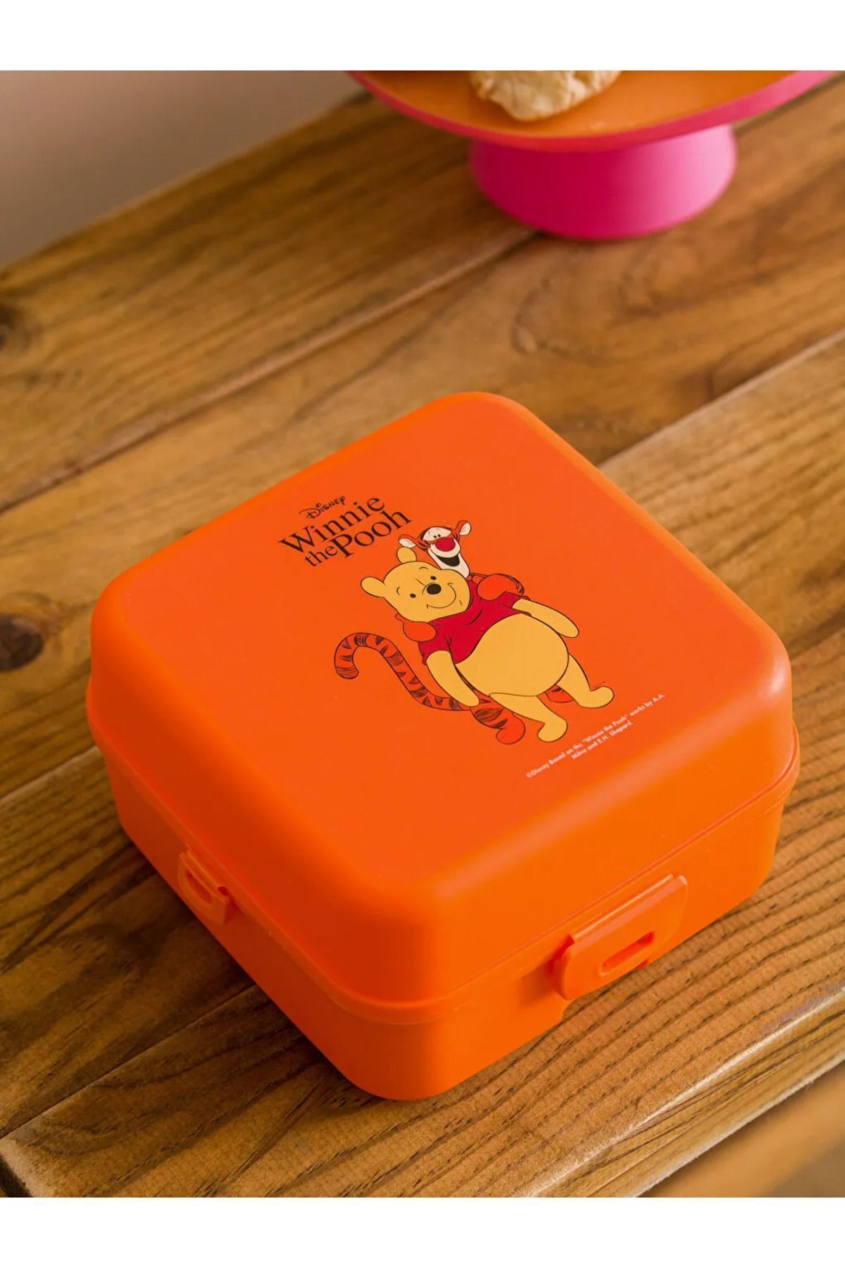 کیف ناهار چند رنگ زنانه LCW Home Winnie Pooh Printed 3 بخش تغذیه ای LC Waikiki