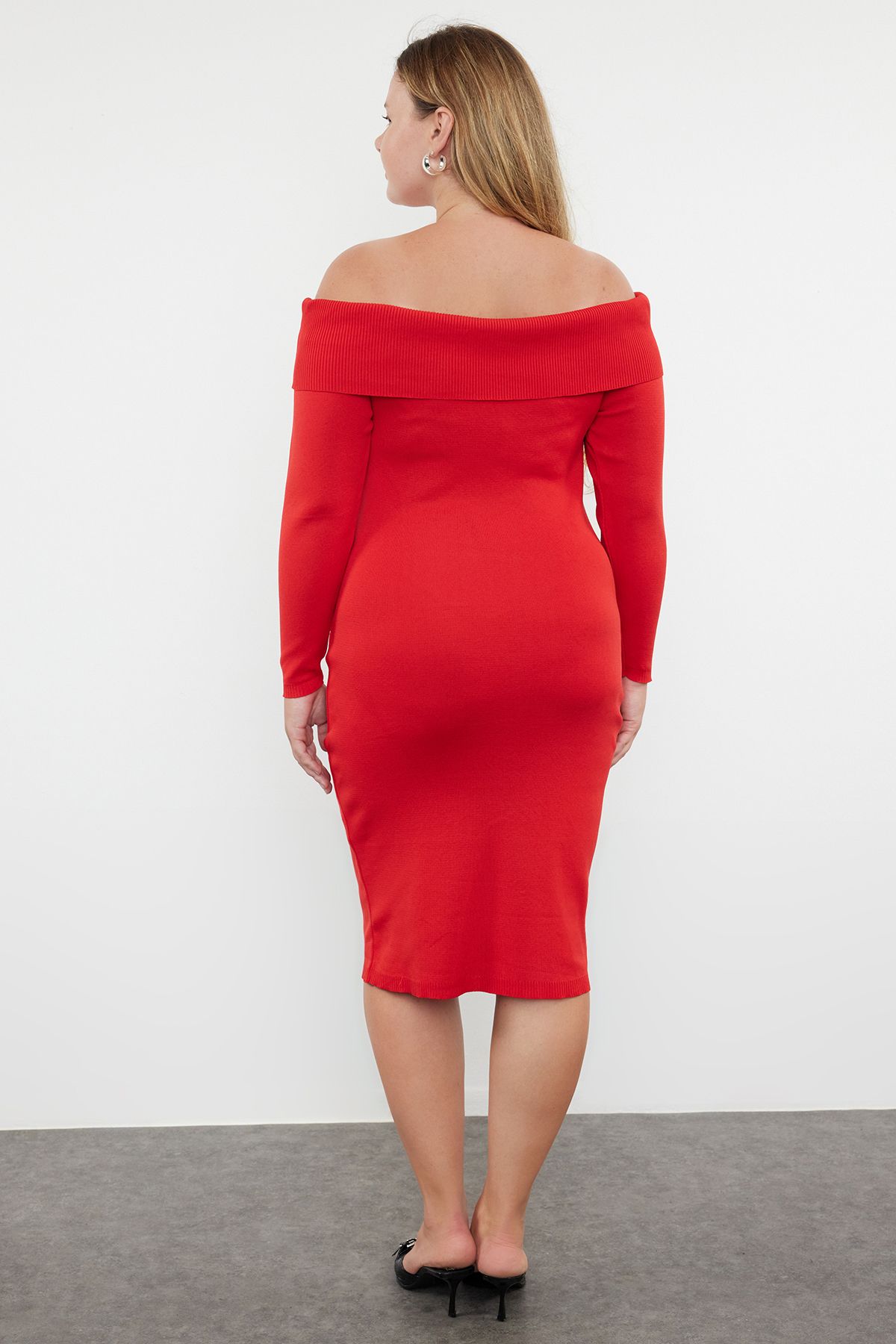 Trendyol Curve-Carmen Collar Red Midi Πλεκτό Φόρεμα - TBBAW24AH00001 5