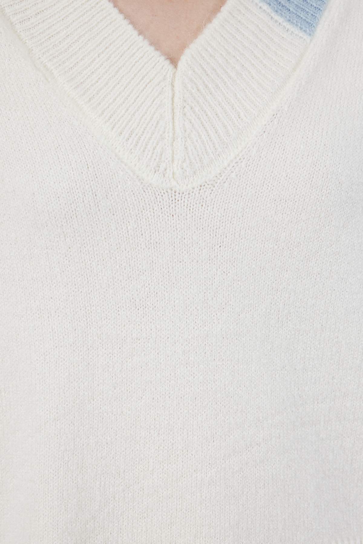 Trendyolmilla  Ekru Yumuşak Dokulu Atkılı Triko Kazak TWOAW25KZ00205 - Görsel 4