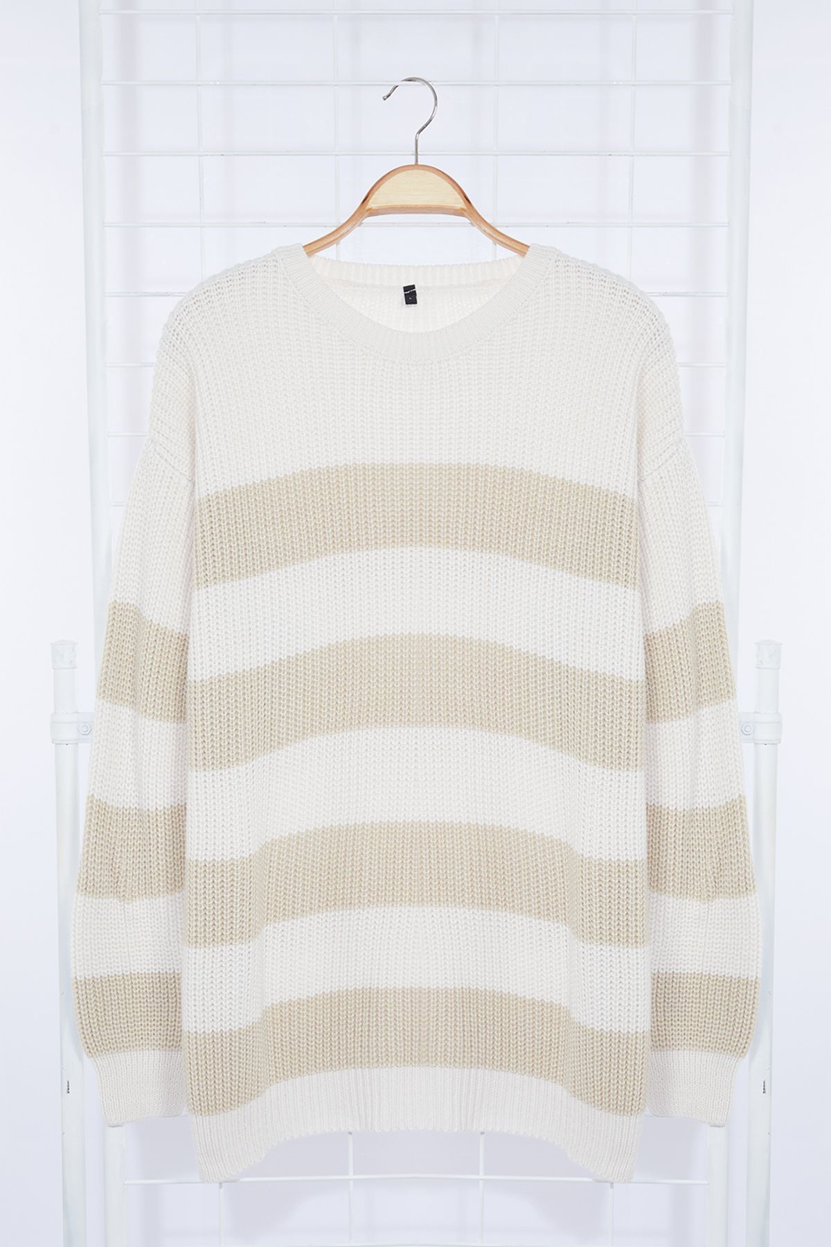 Trendyol Collection-Oversize Double Crew Neck Striped Knitwear Sweater - Tmnaw23Kz00106 7