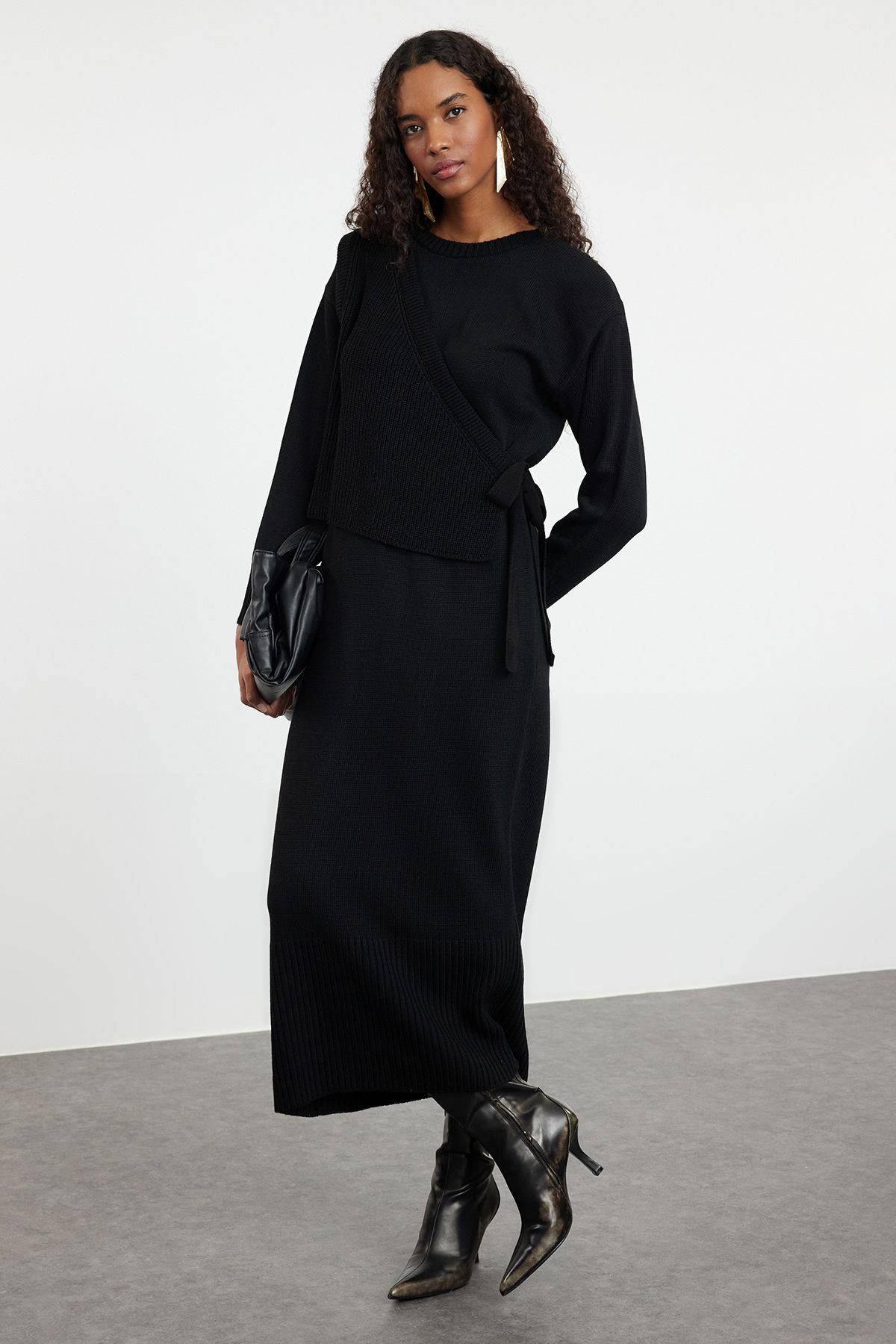 trendyol-modest-womens-straight-long-casualda
