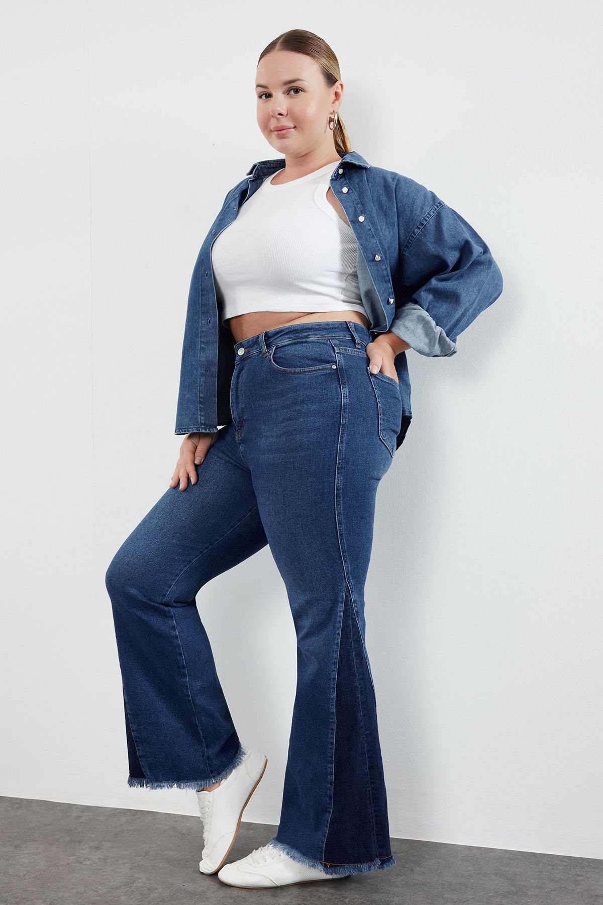 complete the look image