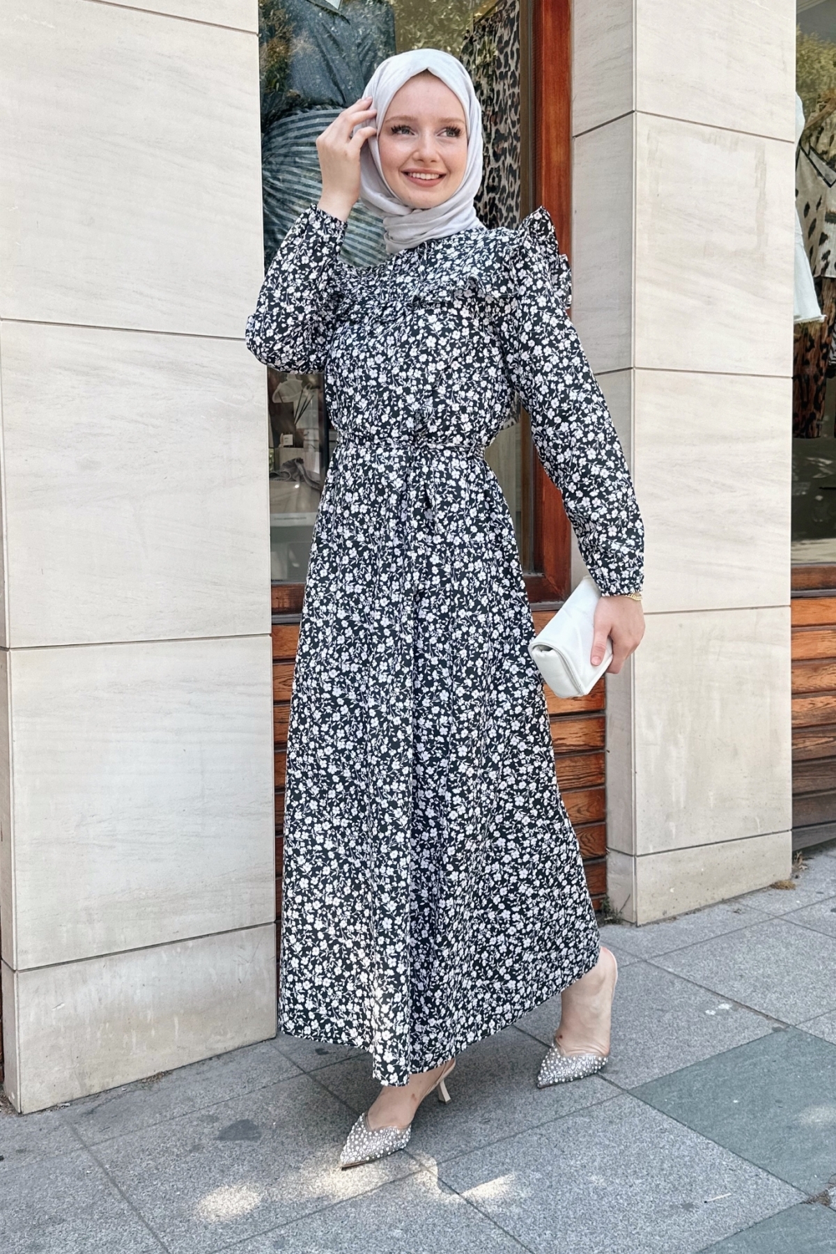 Gizce-Black Seminya Dress 1