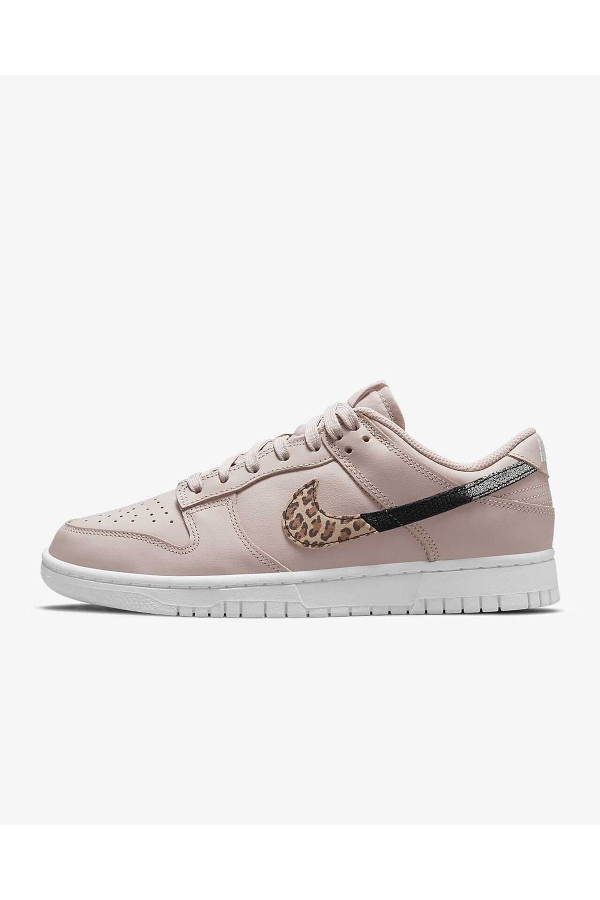 اسنیکر خاکستری زنانه Dunk Low SE کفش ورزشی Nike