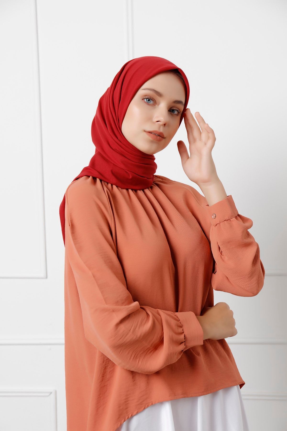 Saless-Women's Burgundy Natural Cotton Scarf 2