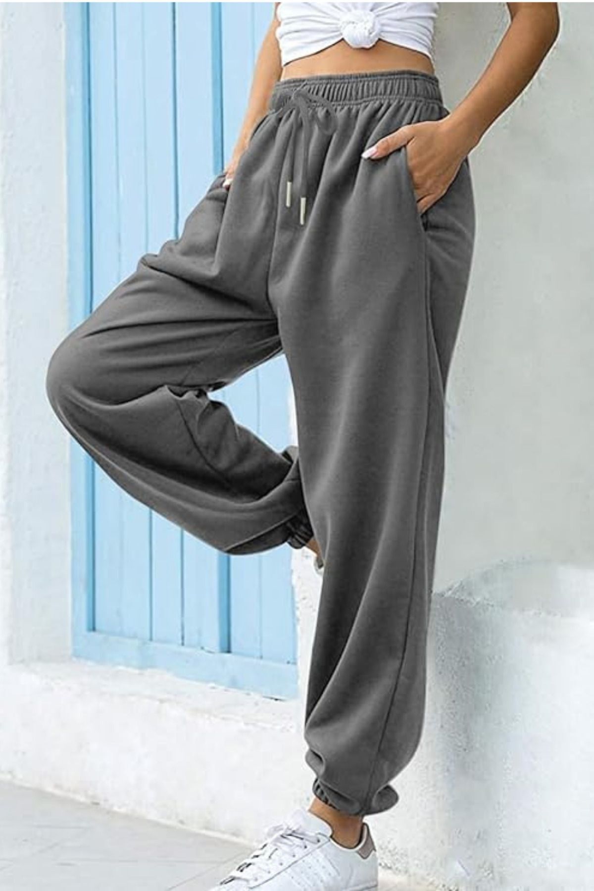 Women's Dark Gray Thick Basic Jogger Knitted Sweatpants