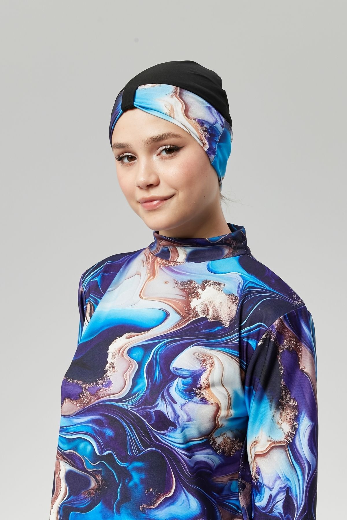 MODASFORM-Long Sleeve Plus Size Hijab Swimsuit - Full Covered Loose Leg Beachwear 2