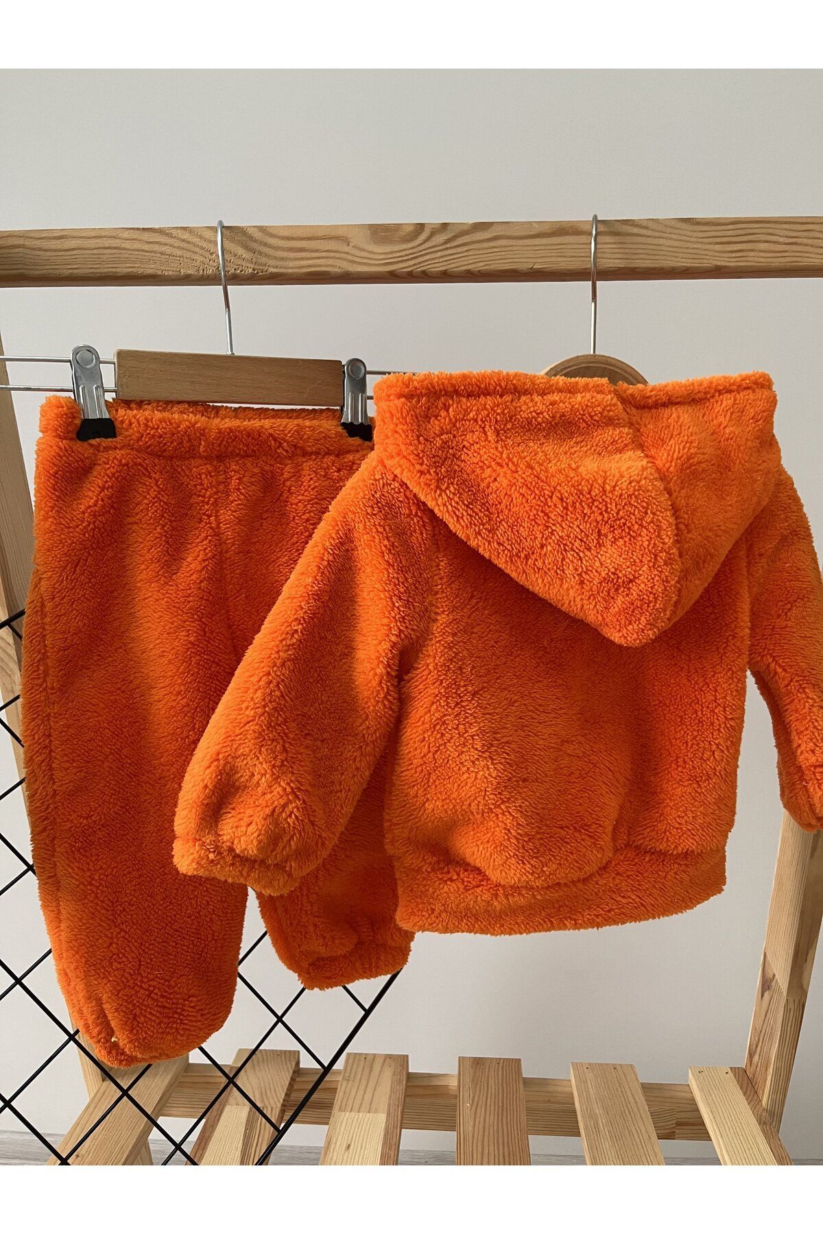 Minizade Kışlık Peluş Welsoft Cepli Kapüşonlu Bebek Takımı fotoğrafı 5 (önizleme)