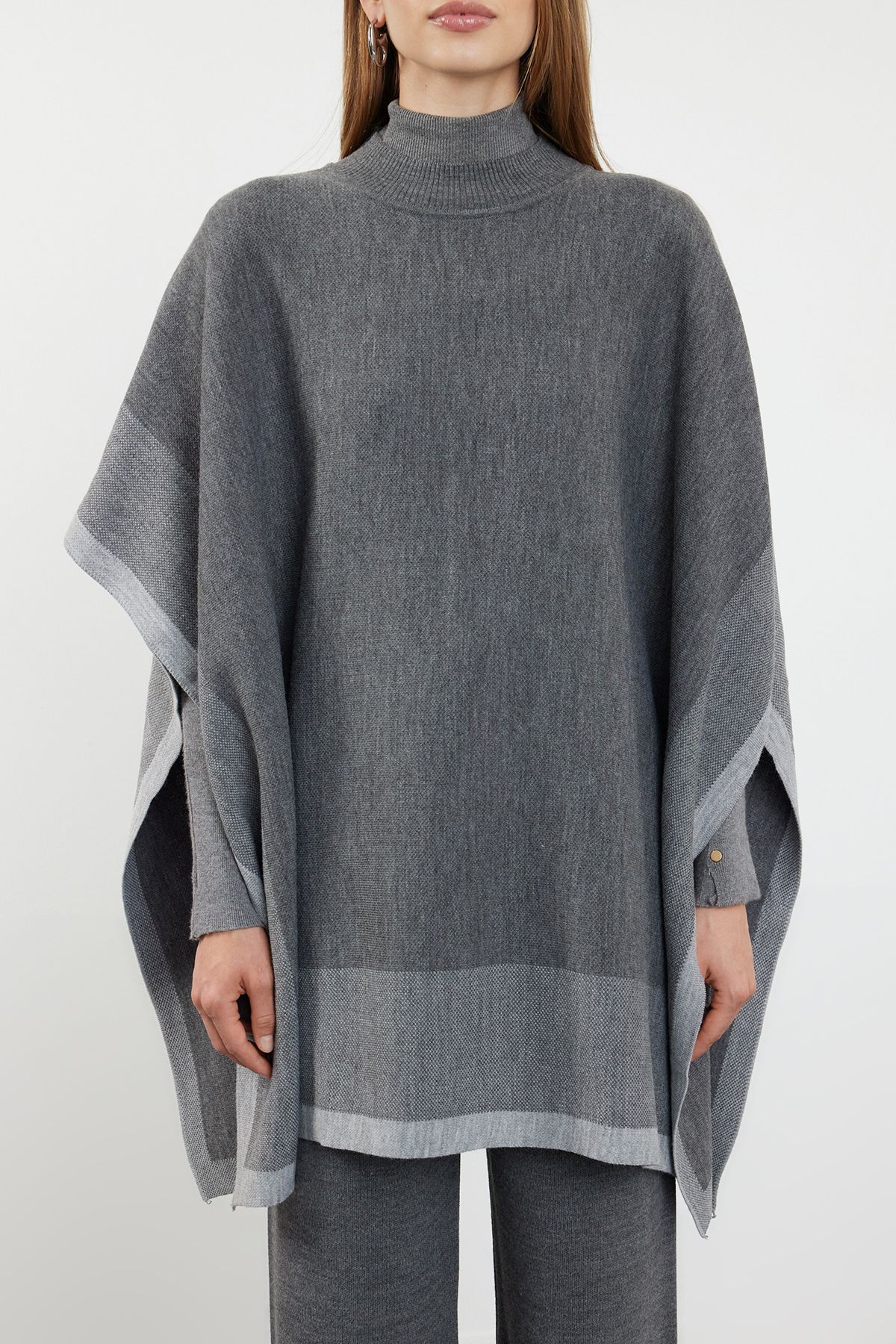 Trendyol Modest-Gray Knitwear Pants and Top Set - Color Block TCTAW25US00018 3