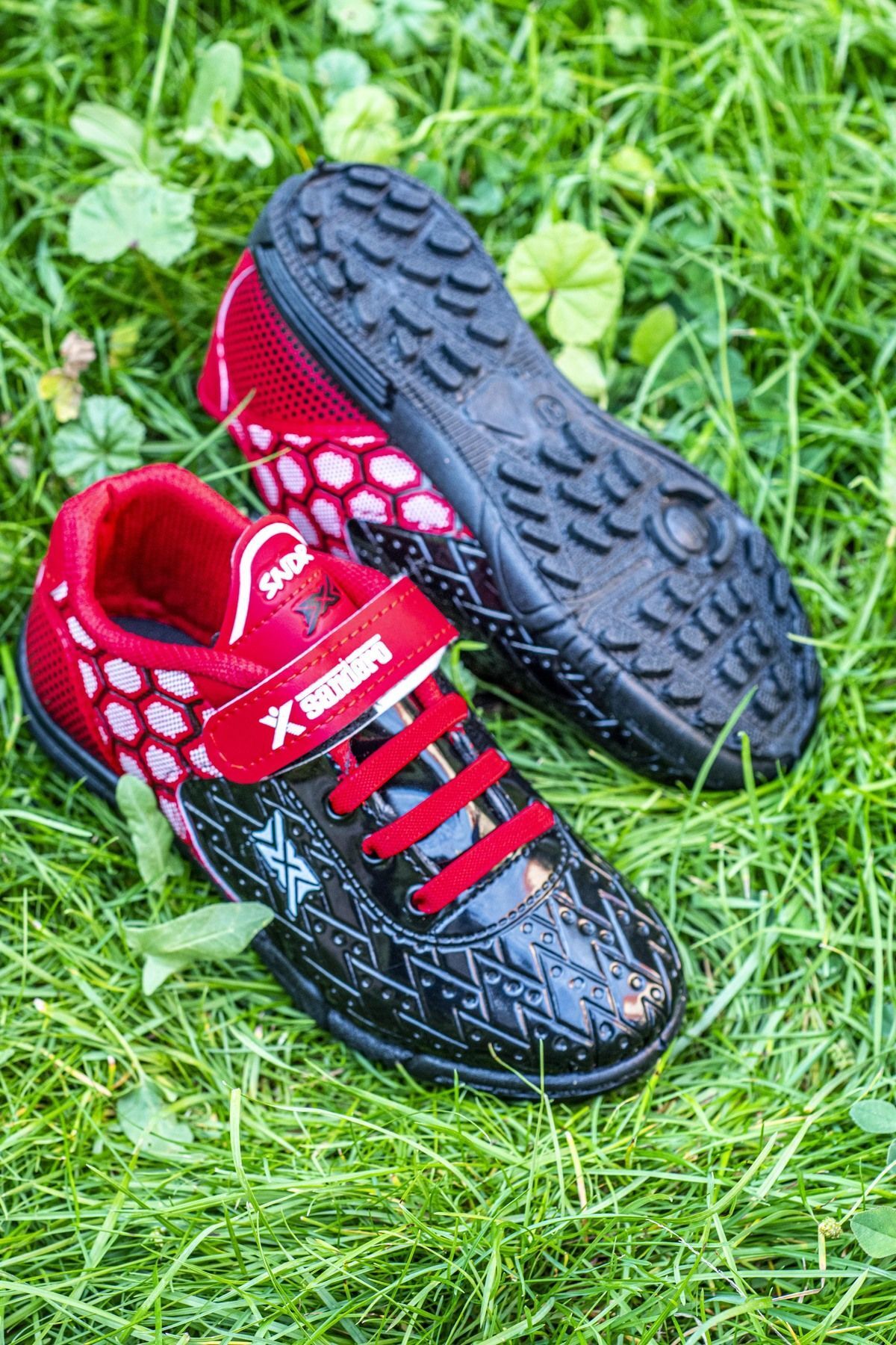 Indoor turf football shoes deals