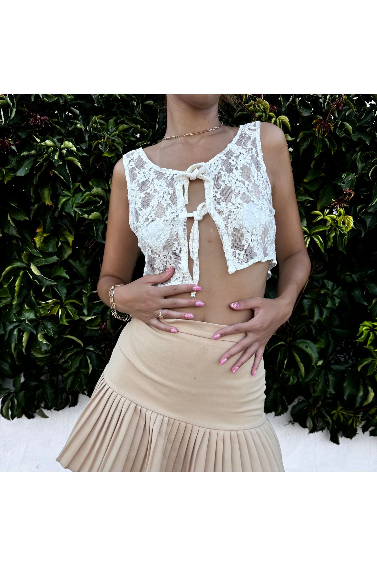 handmadebyDK-Lace Crop Vest - Front Tie, String Design 1