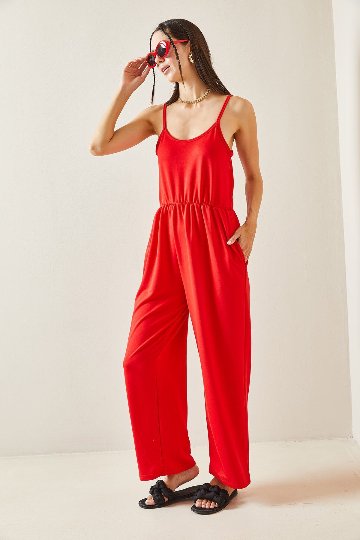 XHAN-5YXK6-48816-04 Model Red Thin Strap Maxi Jumpsuit 7