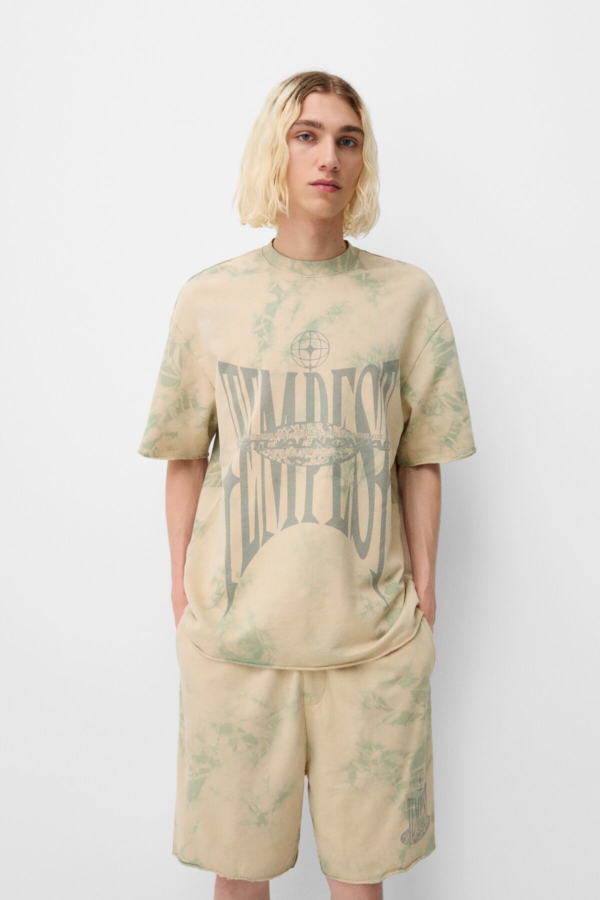 Bershka-Tie-Dye Patterned Short-Sleeved T-Shirt 1