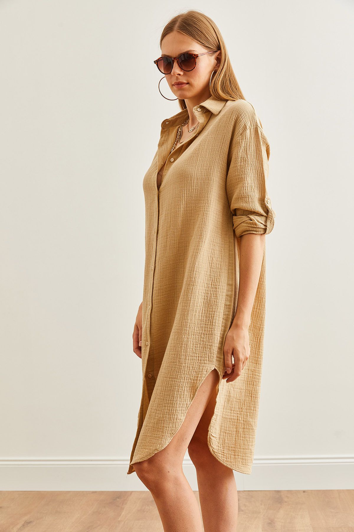 Kadın Camel Yanları Oval Yırtmaçlı Müslin Gömlek Elbise ELB-19002243
