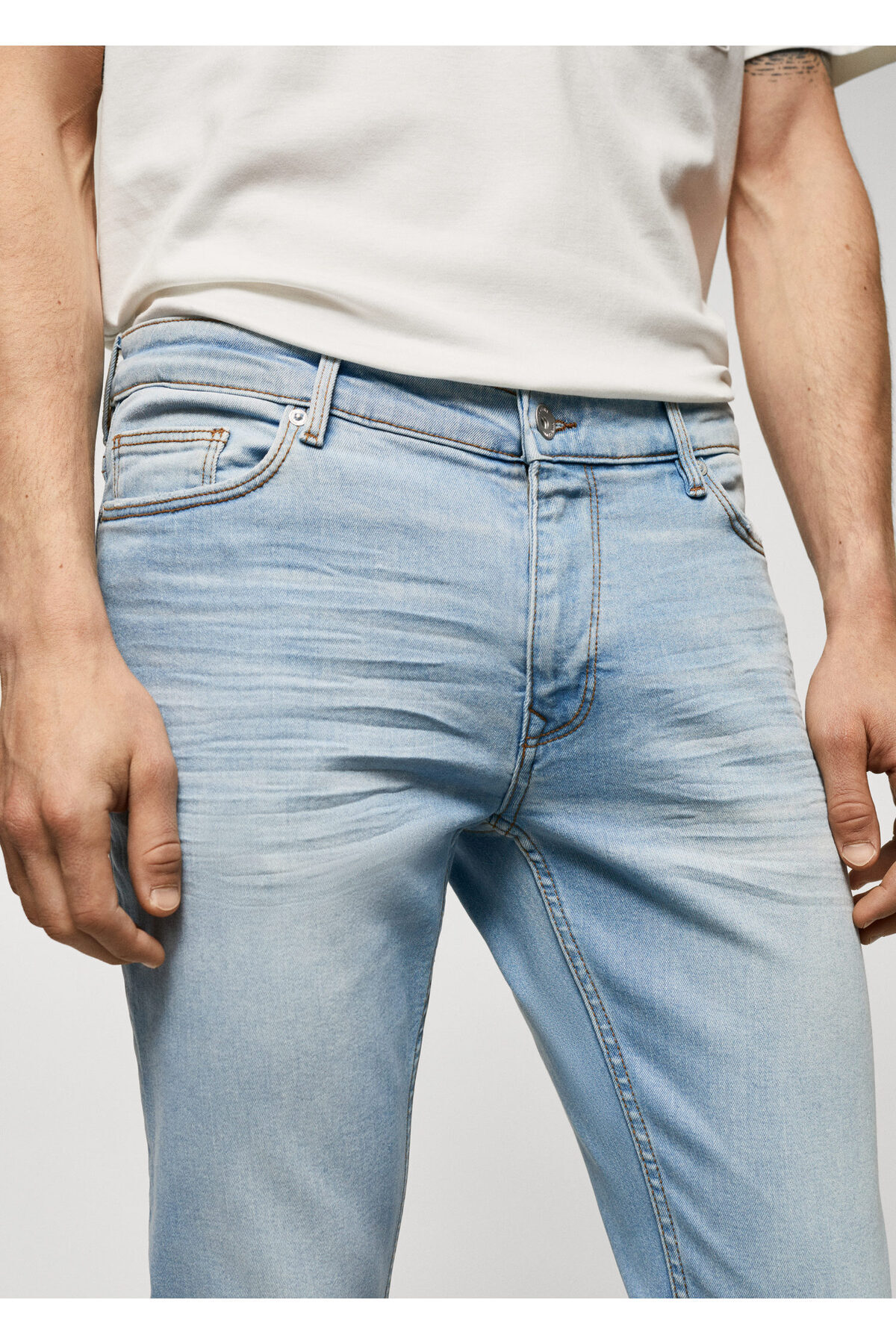 MANGO Man-Blugi pentru bărbați din denim lejer57040683 4