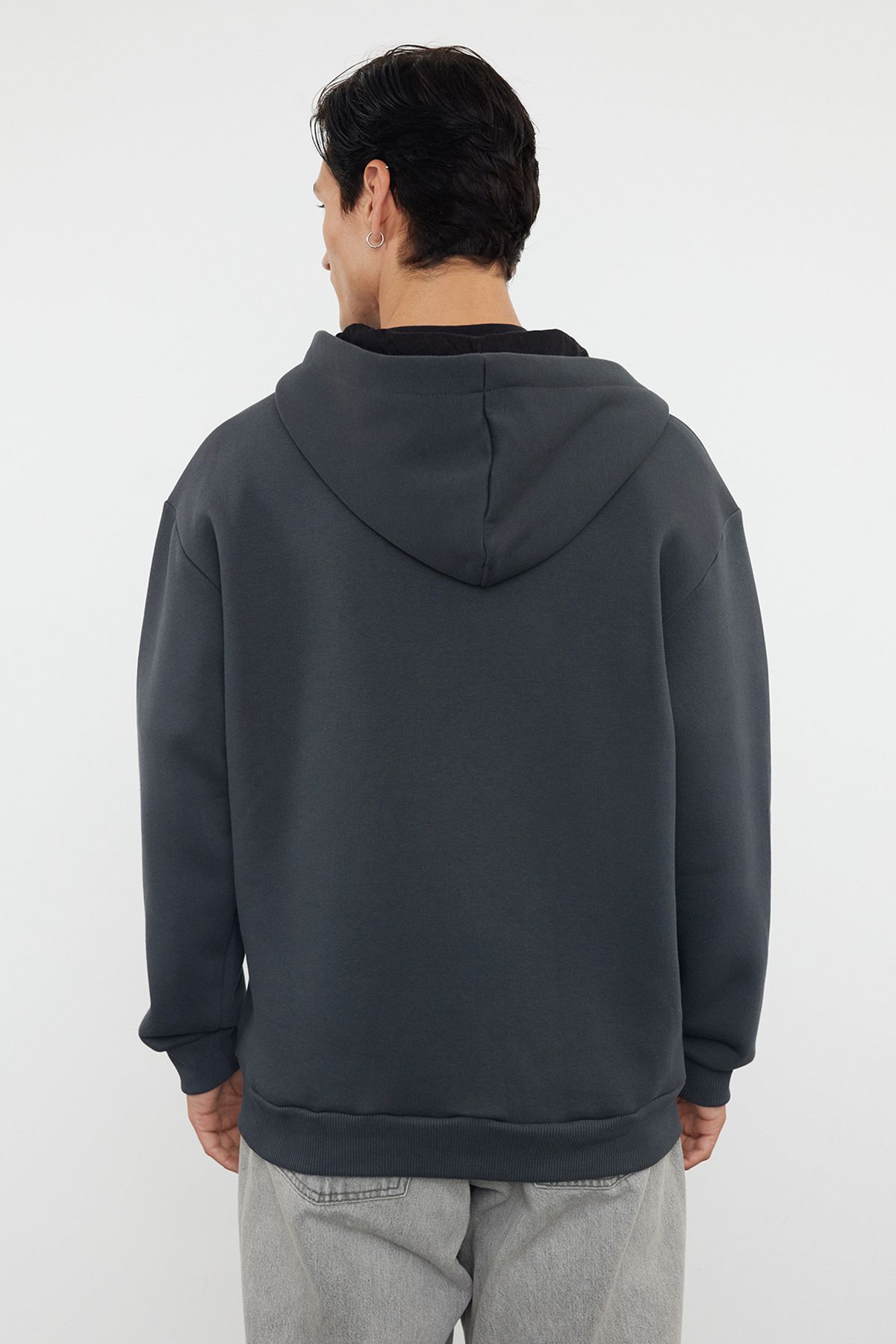 trendyol-man-mens-grey-slogan-long-oversize-s
