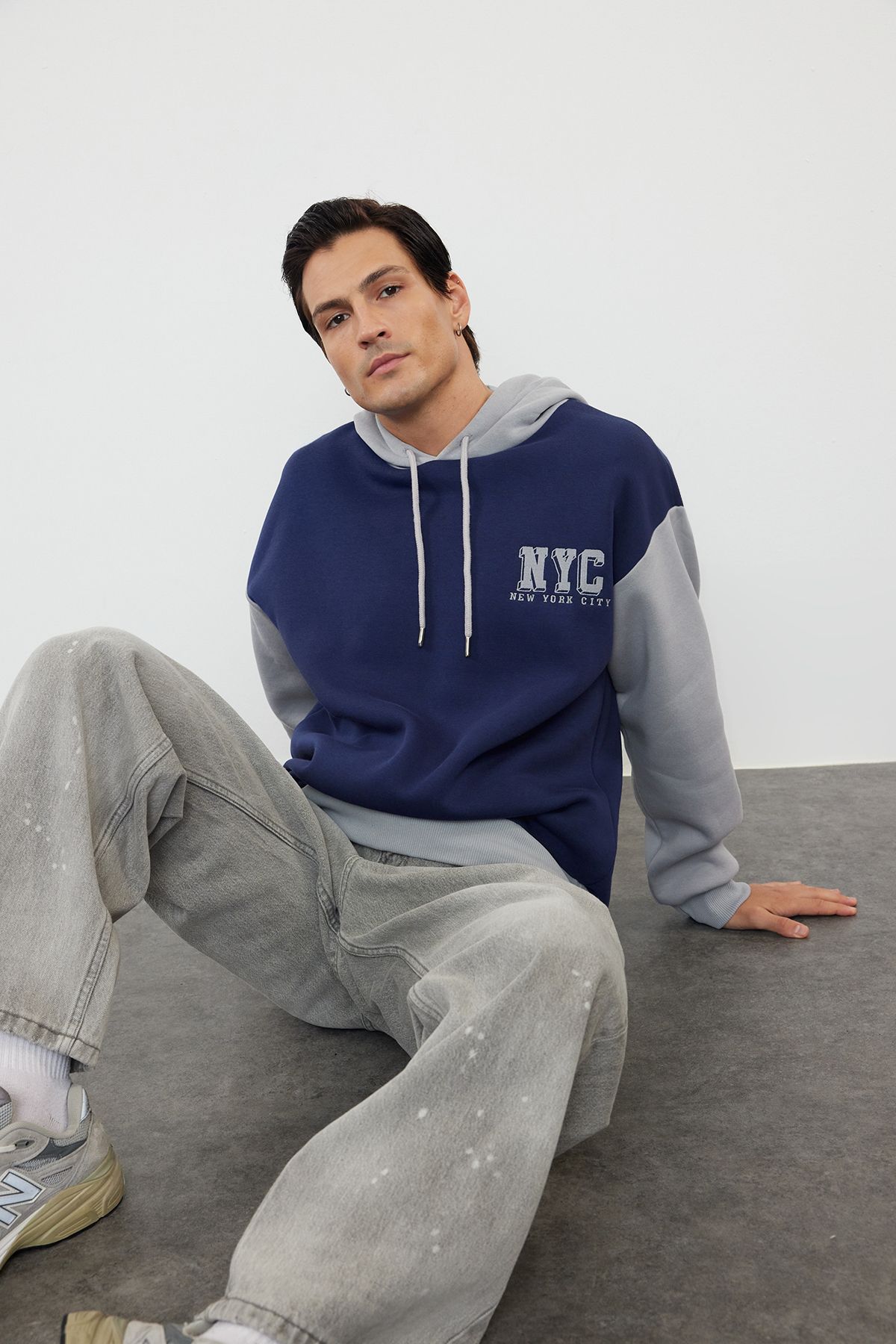 duks-sa-kapuljacom-navy-blue