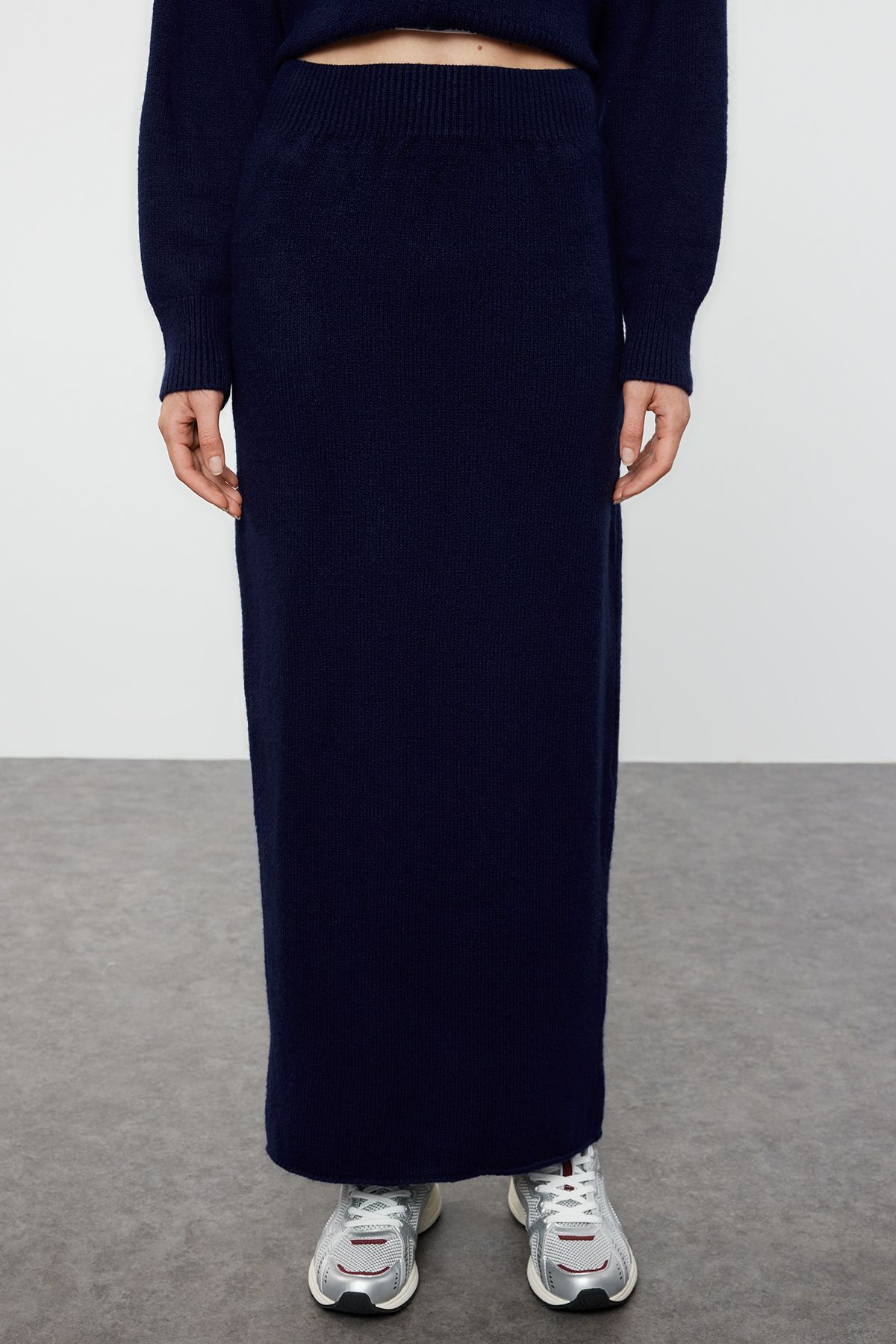 Trendyol Collection-Navy Blue Soft Textured Zippered Knitwear Suit - Twoaw25Au00036 4